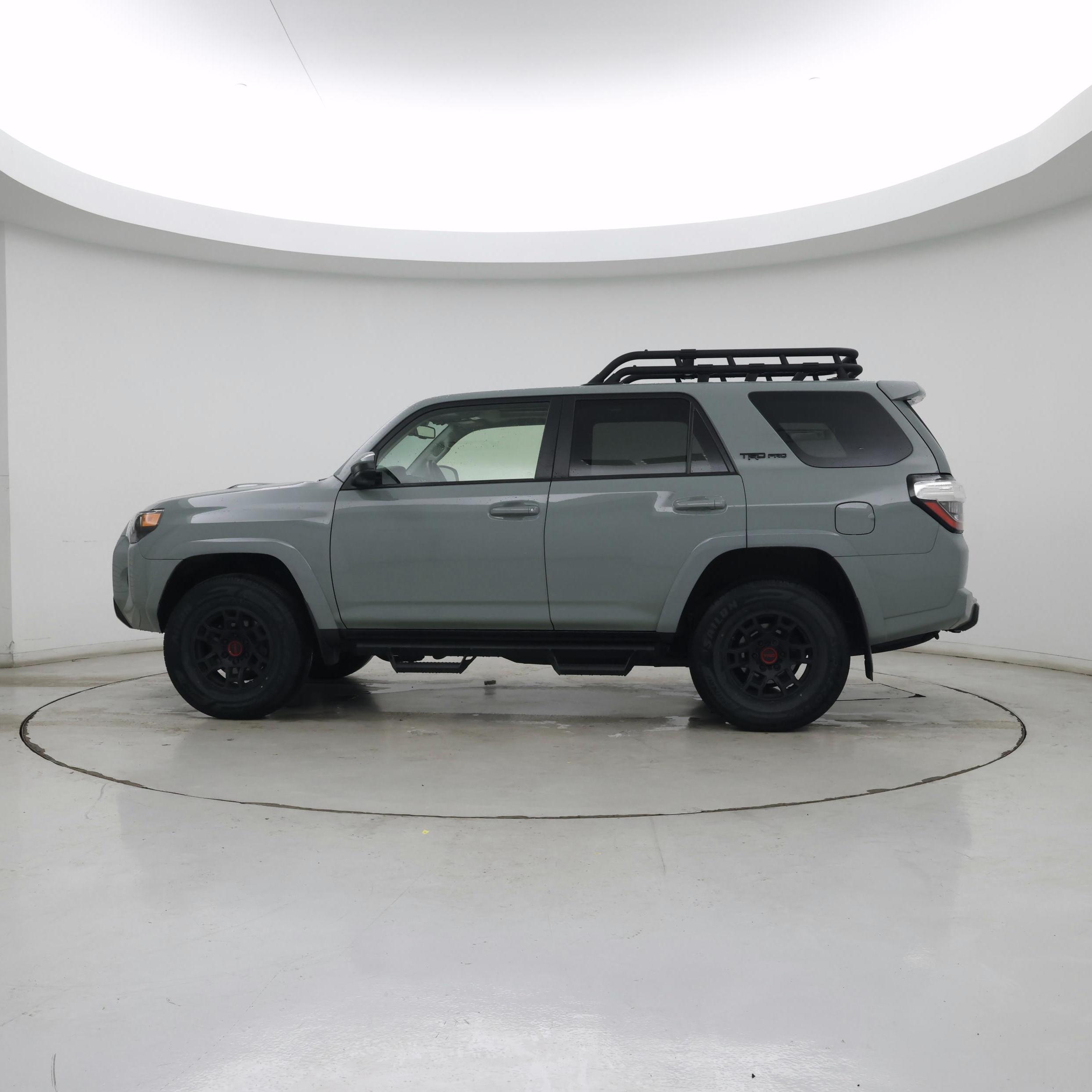 Thumbnail: 2021 Toyota 4Runner - 3