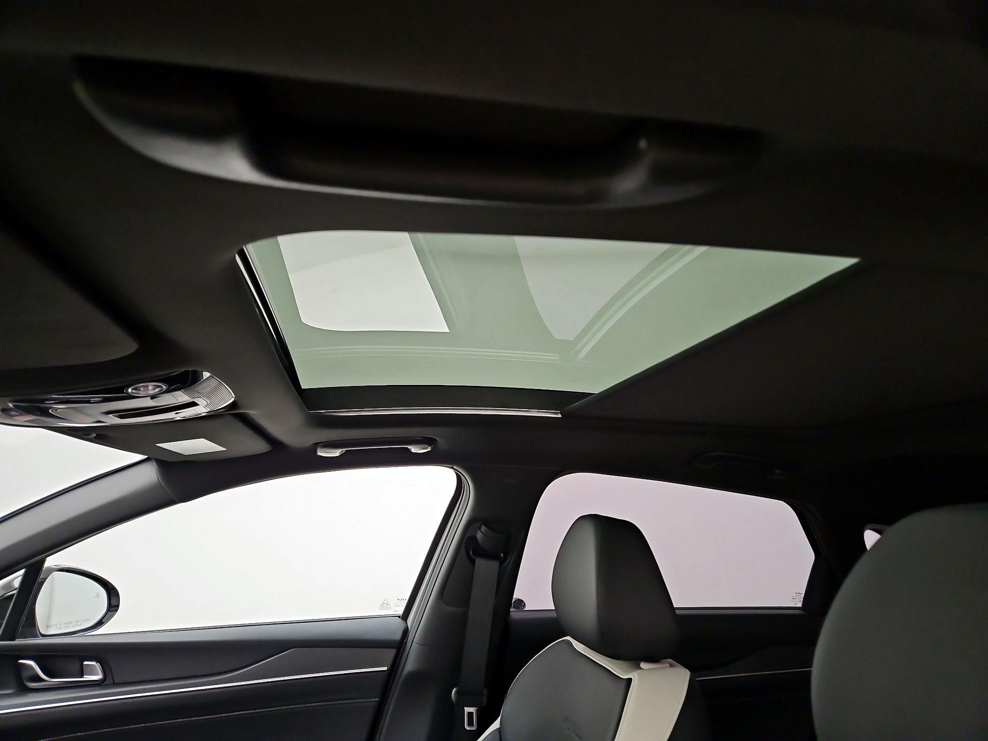 Thumbnail: 2025 Kia K5 - 20