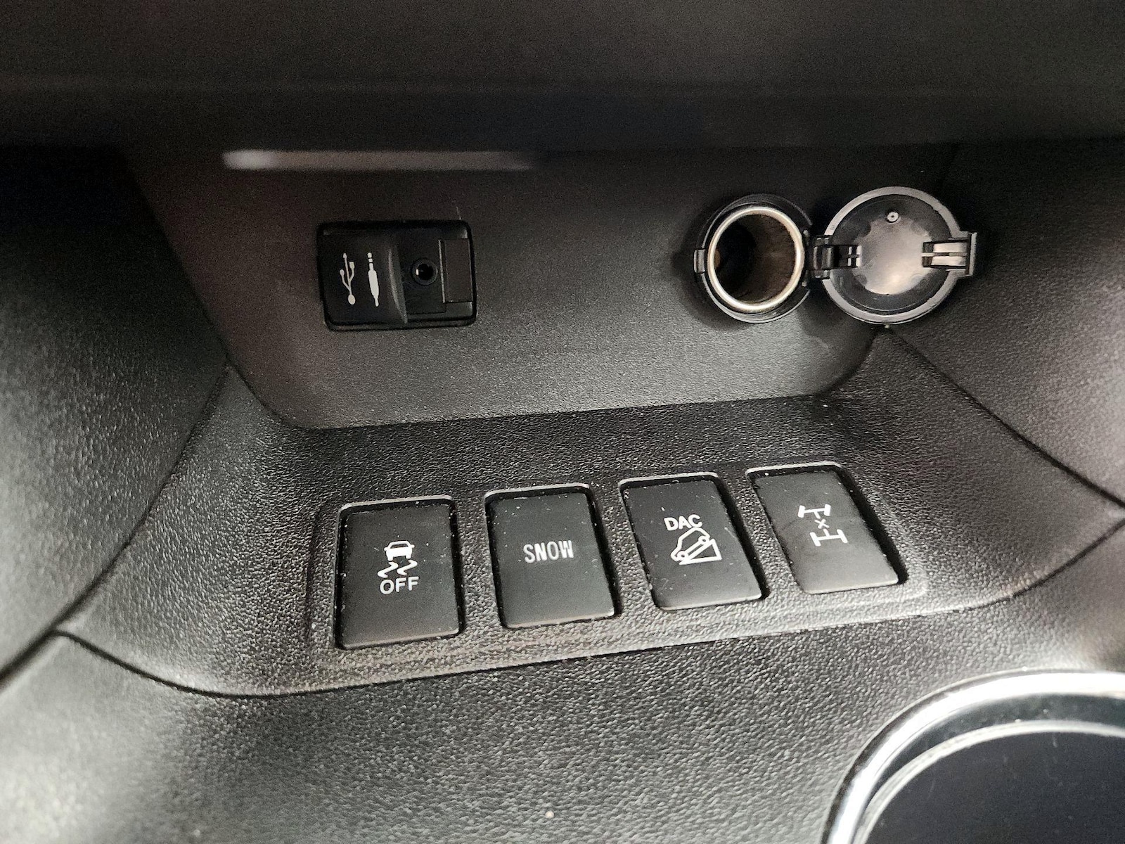 2015 Toyota Highlander XLE - Photo 19