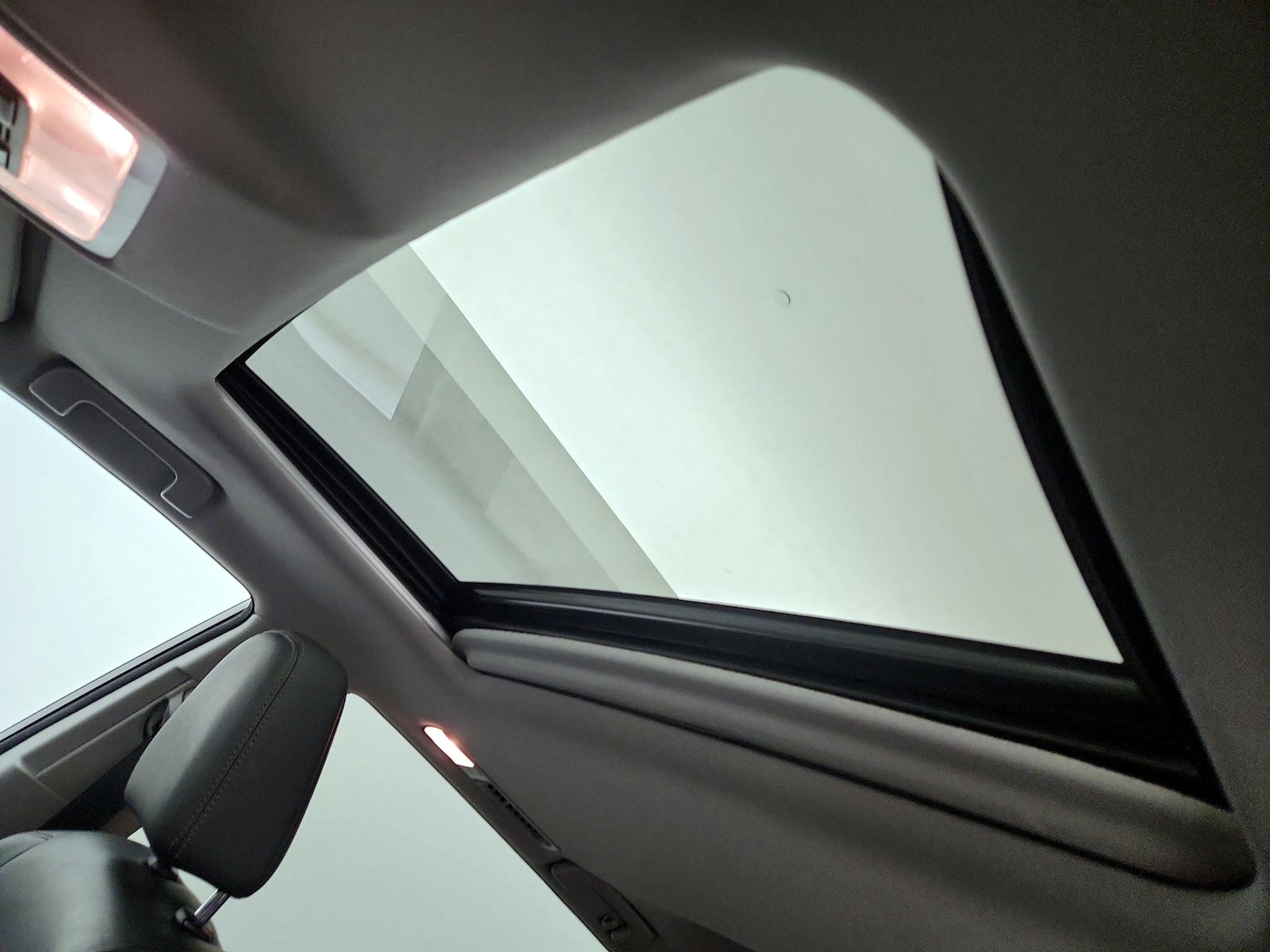 2015 Toyota Highlander XLE - Photo 20