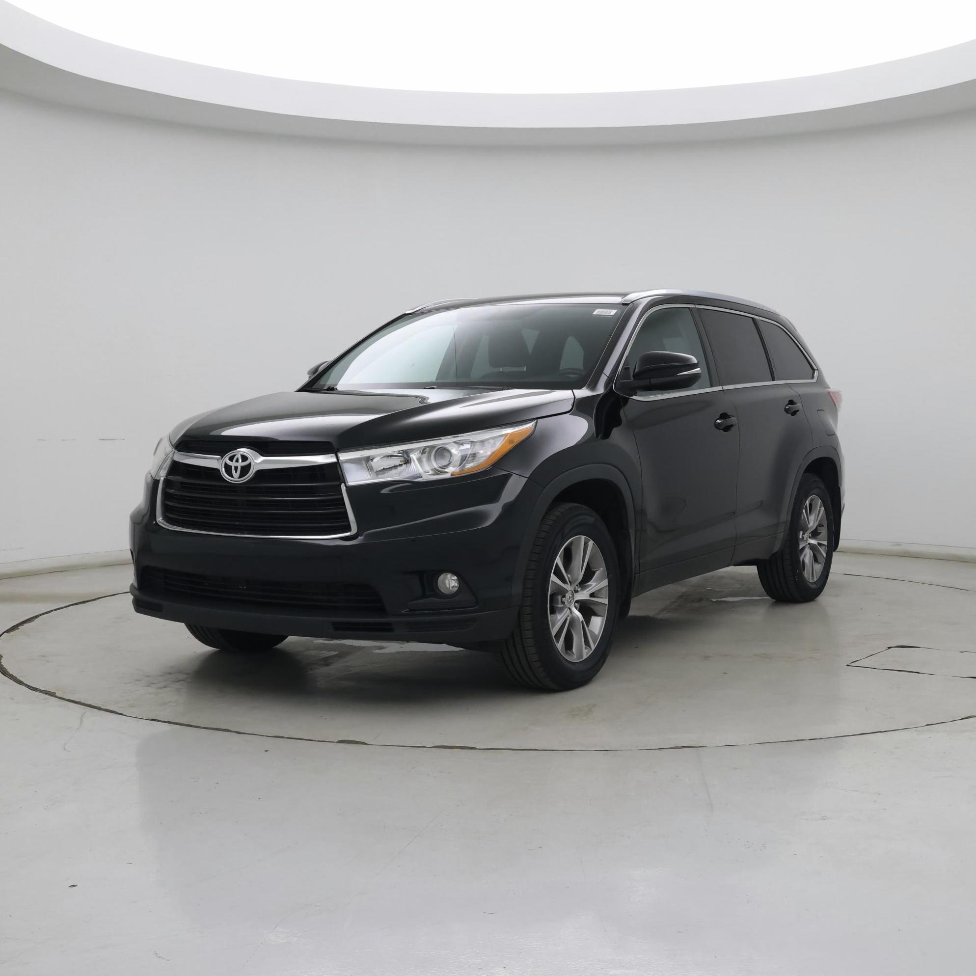 Thumbnail: 2015 Toyota Highlander - 4