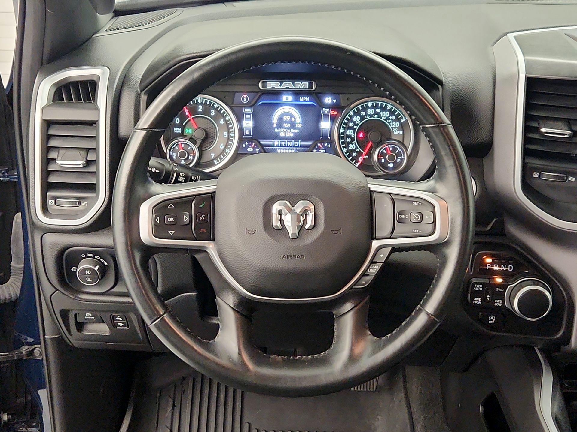 Thumbnail: 2023 RAM 1500 - 10