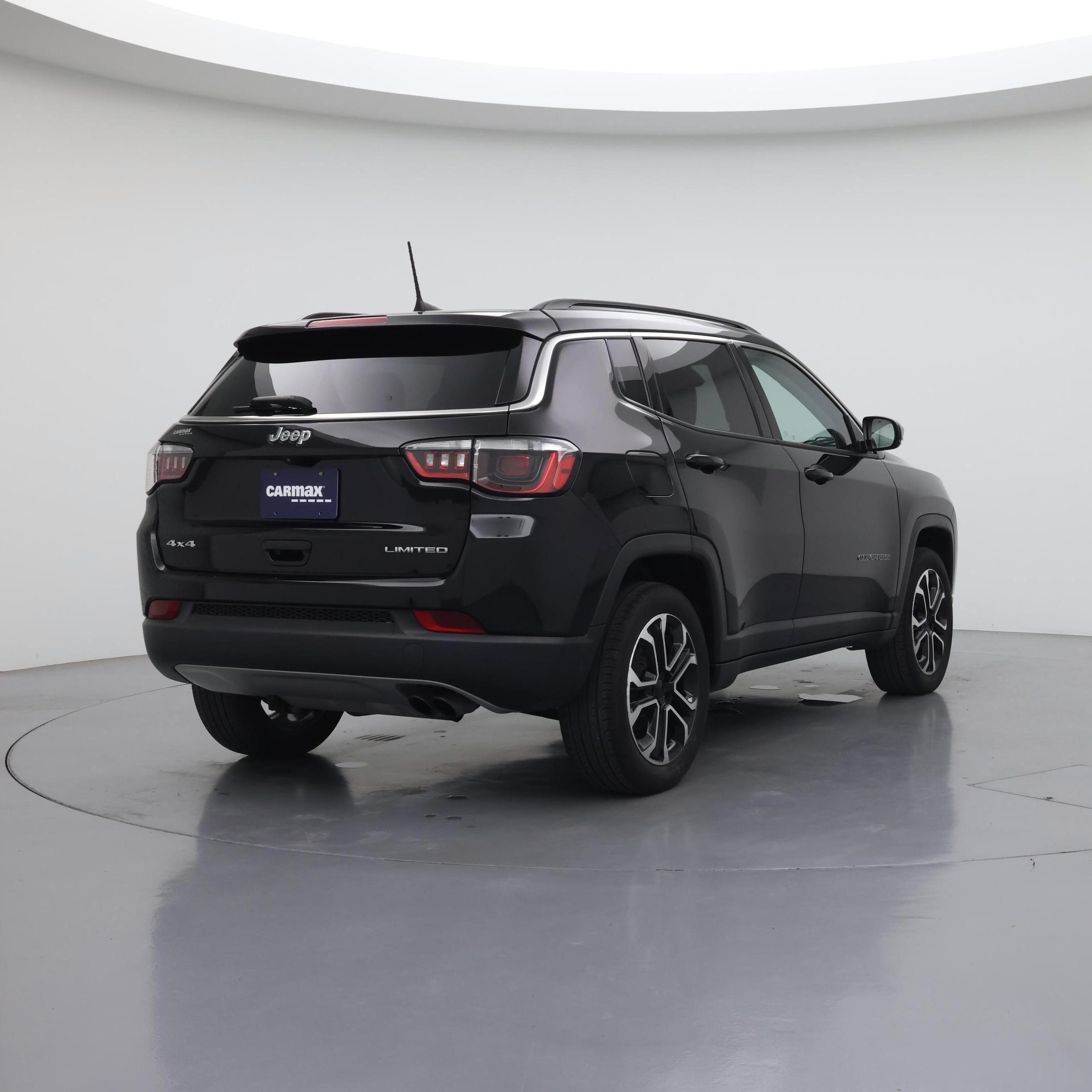 Thumbnail: 2022 Jeep Compass - 8