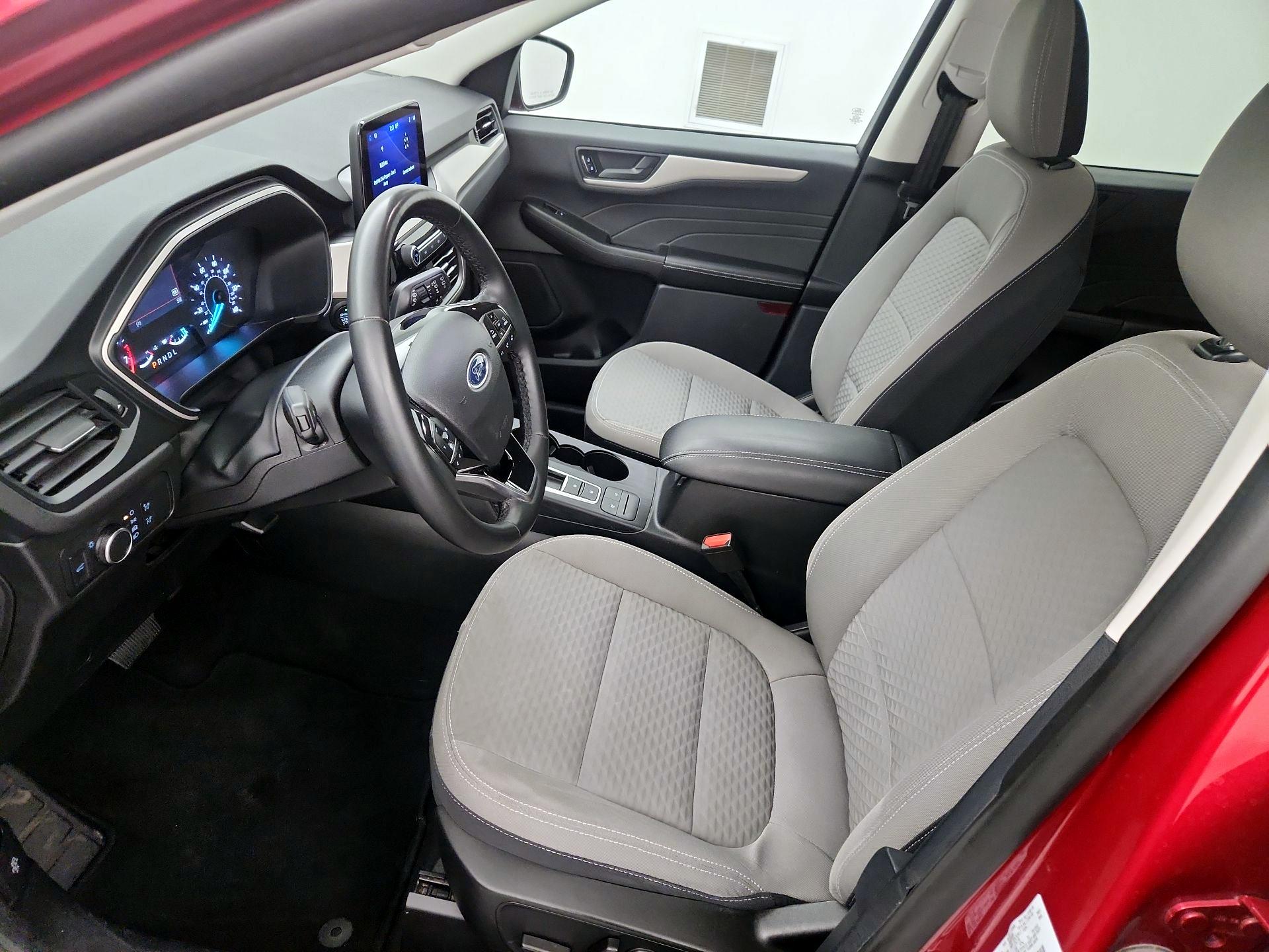 Thumbnail: 2022 Ford Escape - 11