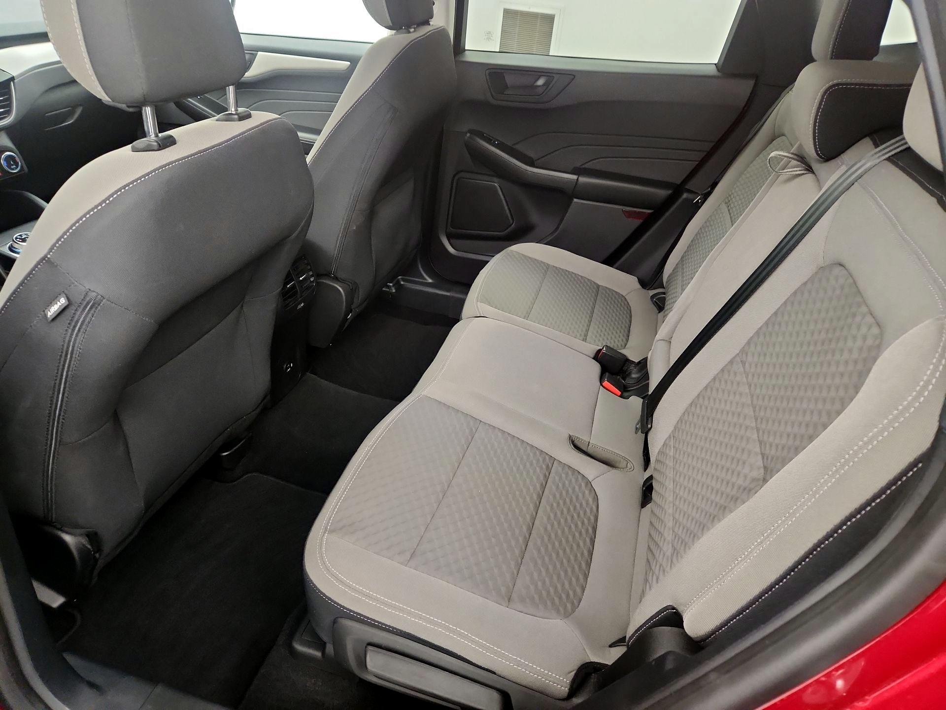 Thumbnail: 2022 Ford Escape - 19