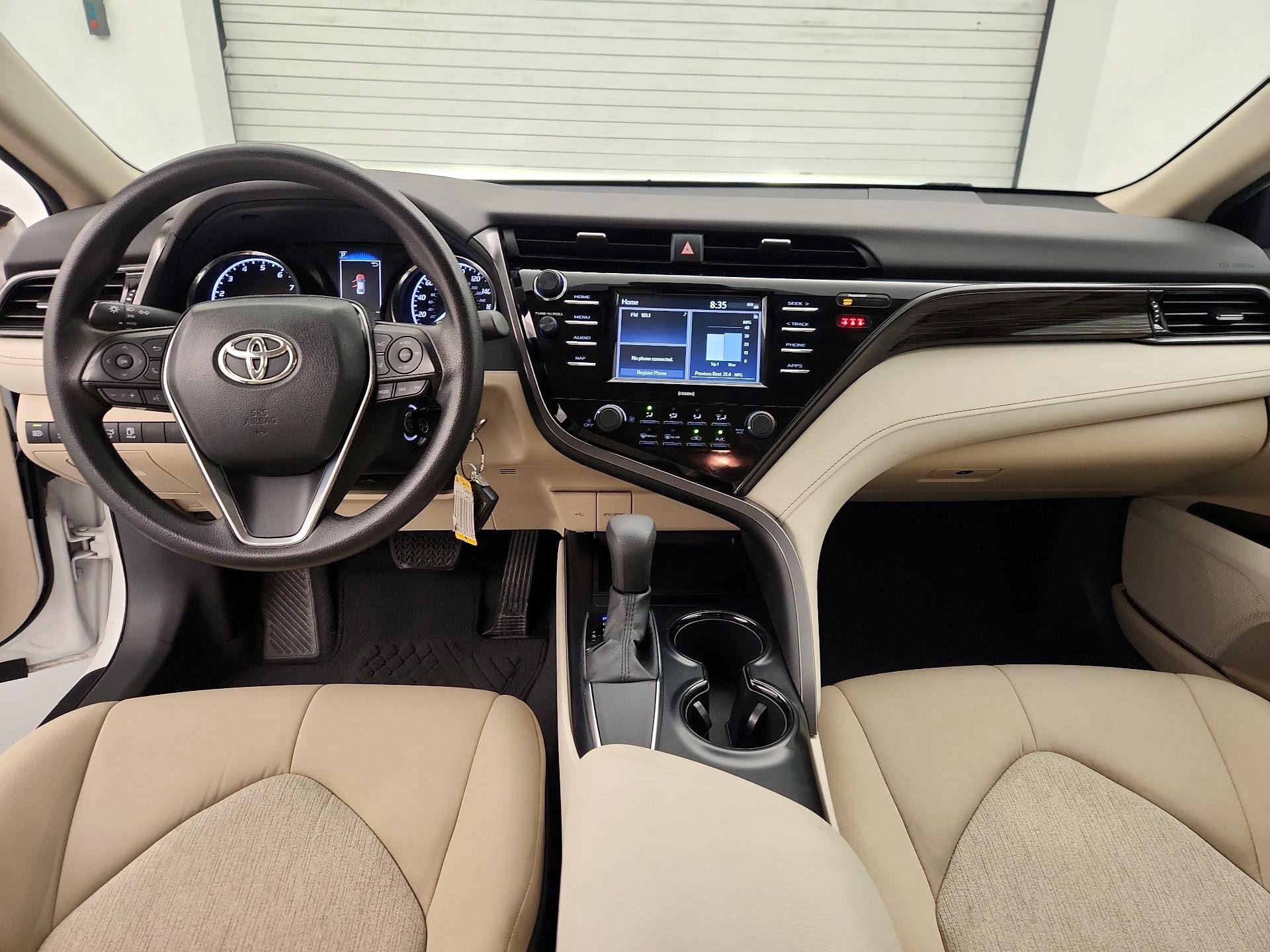 Thumbnail: 2020 Toyota Camry - 9