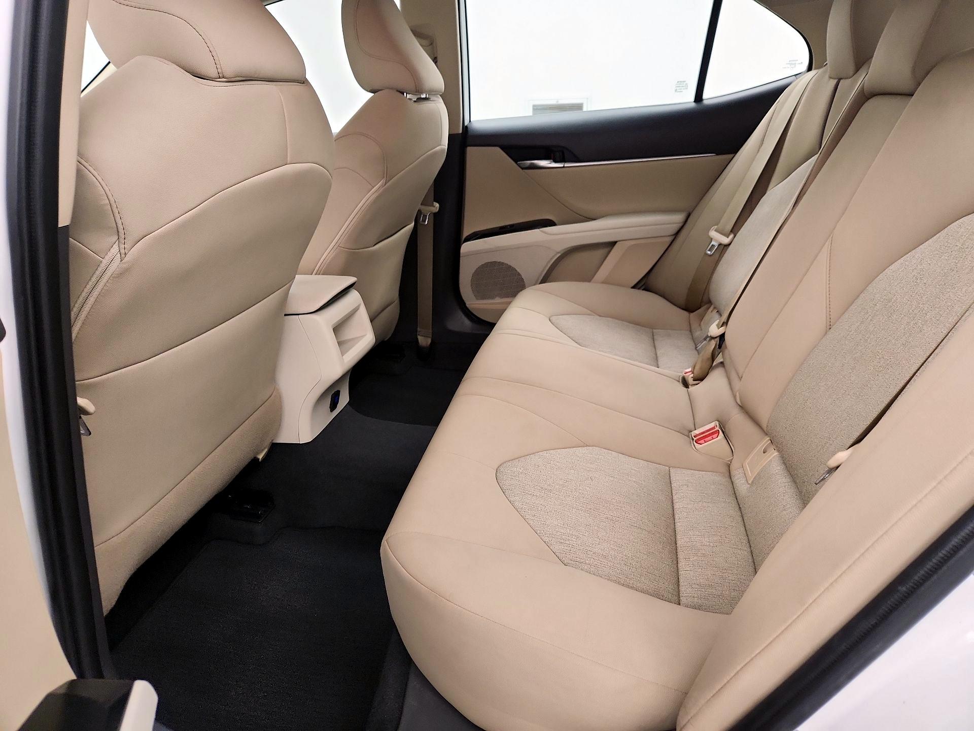 Thumbnail: 2020 Toyota Camry - 19