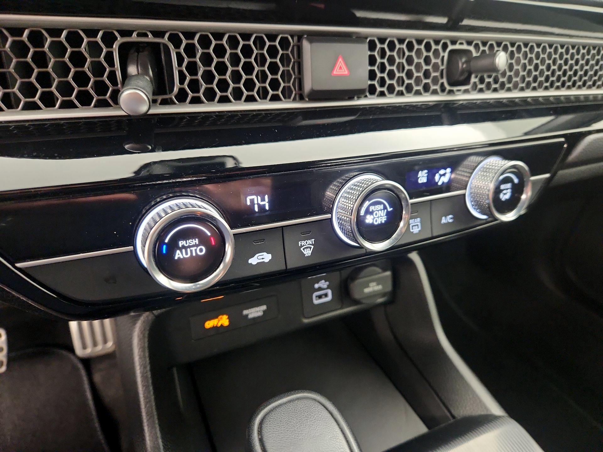 Thumbnail: 2024 Honda Civic - 16