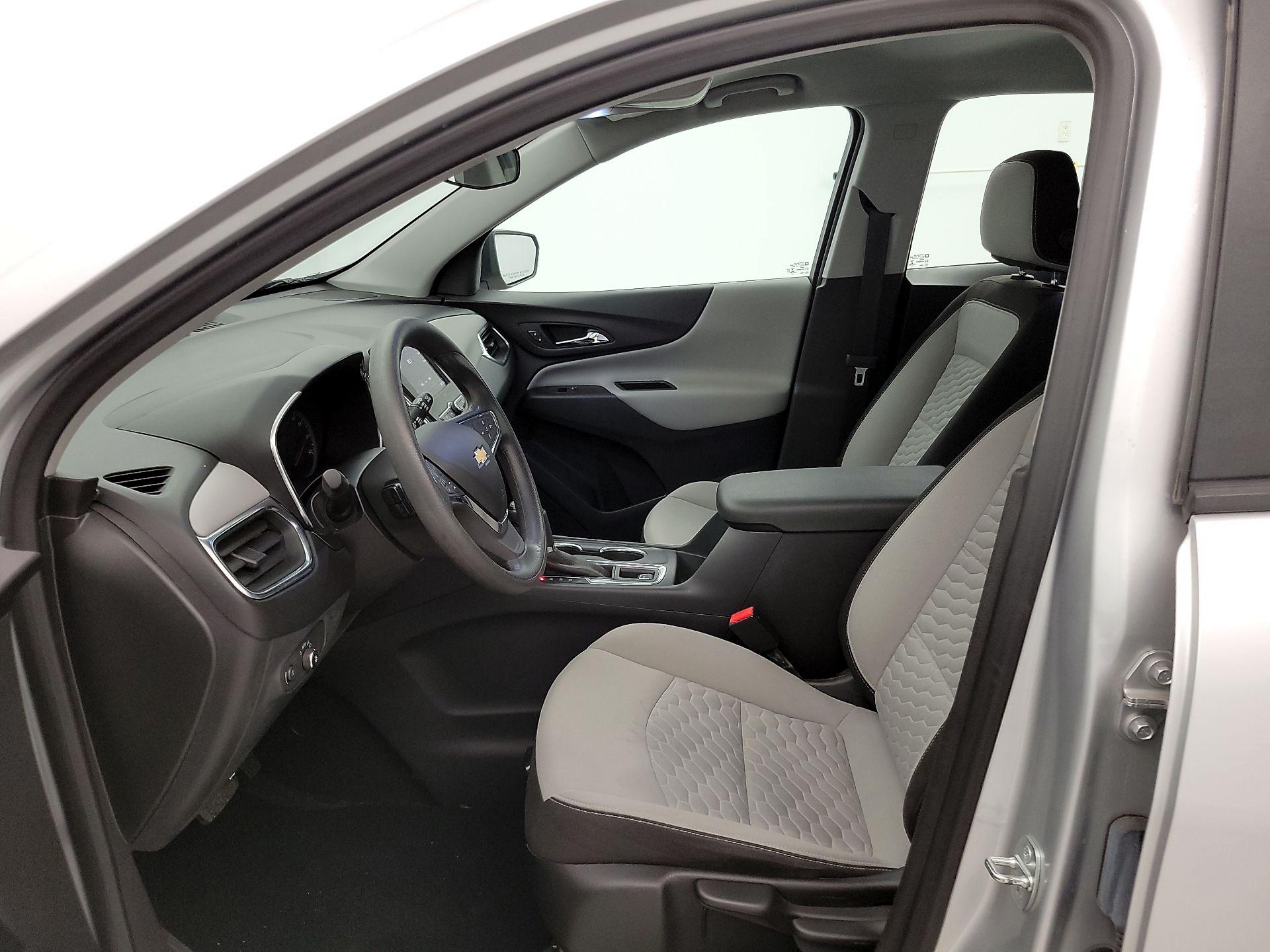 Thumbnail: 2021 Chevrolet Equinox - 11