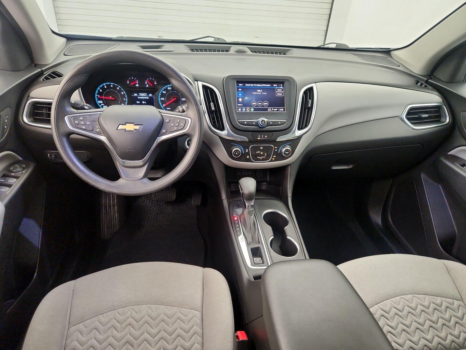 Thumbnail: 2022 Chevrolet Equinox - 9