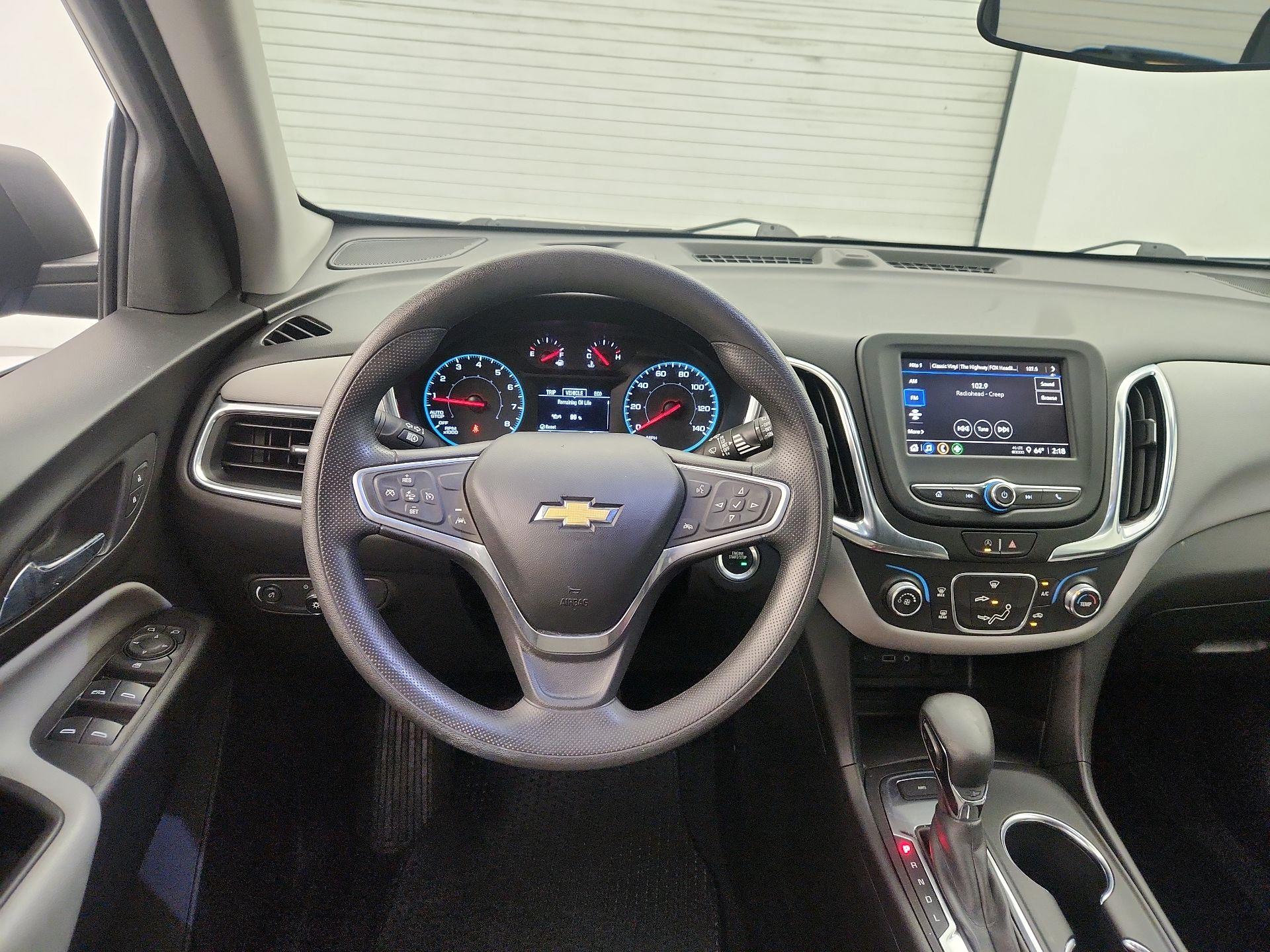Thumbnail: 2022 Chevrolet Equinox - 10