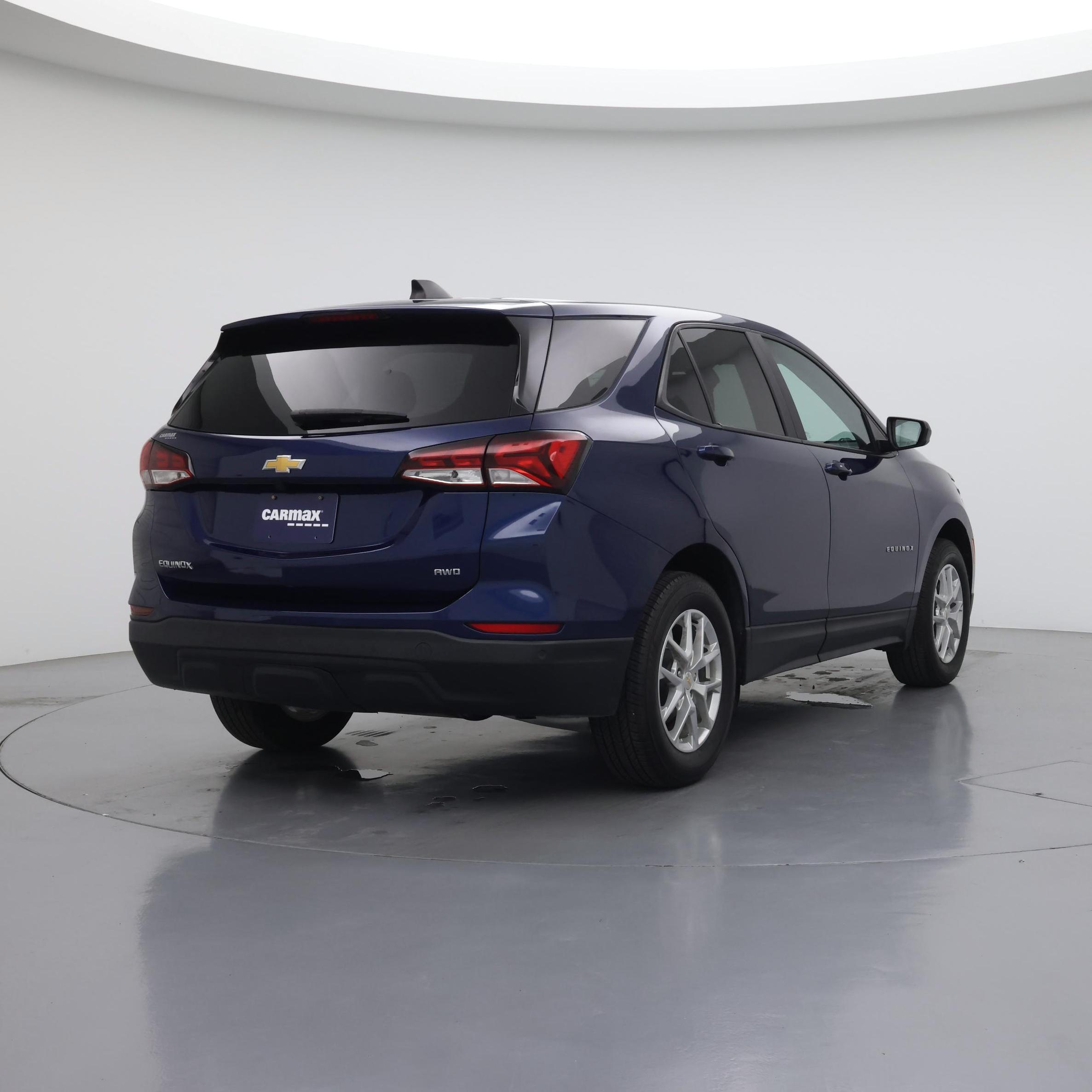Thumbnail: 2022 Chevrolet Equinox - 8