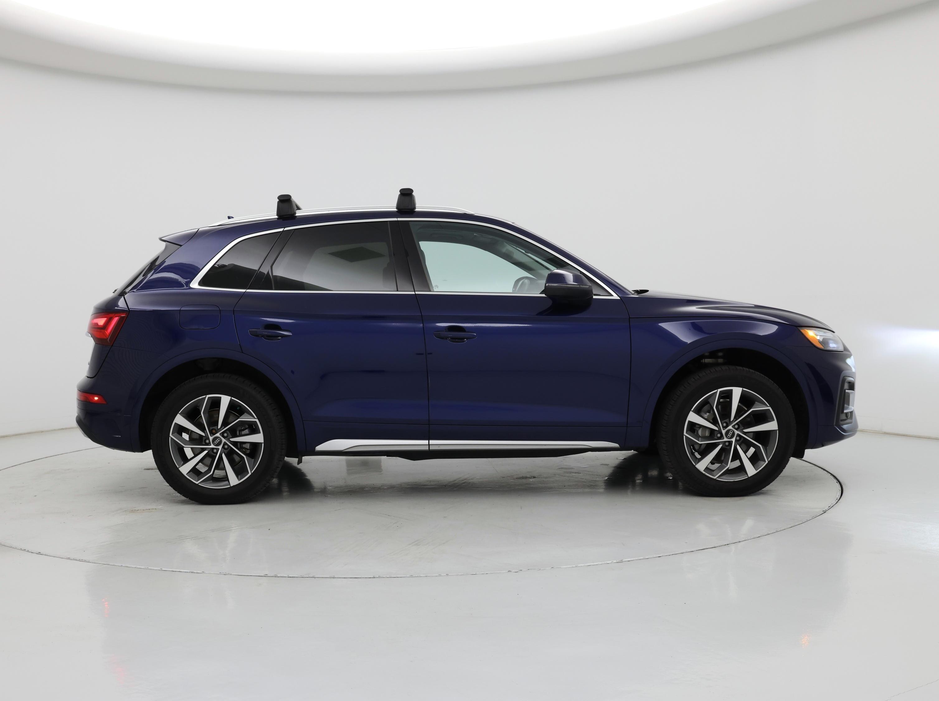 Thumbnail: 2021 Audi Q5 - 7