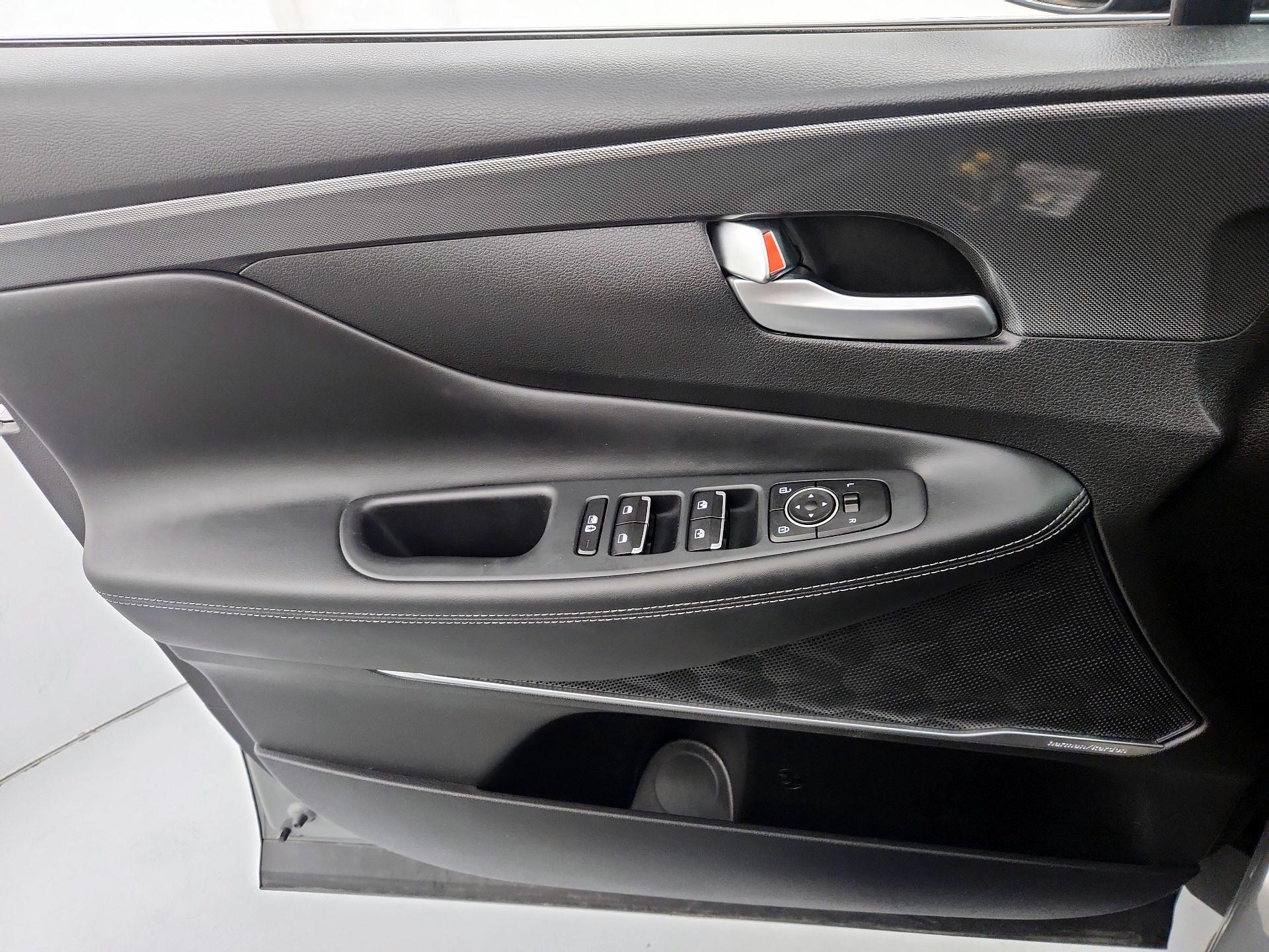 Thumbnail: 2023 Hyundai Santa Fe - 12