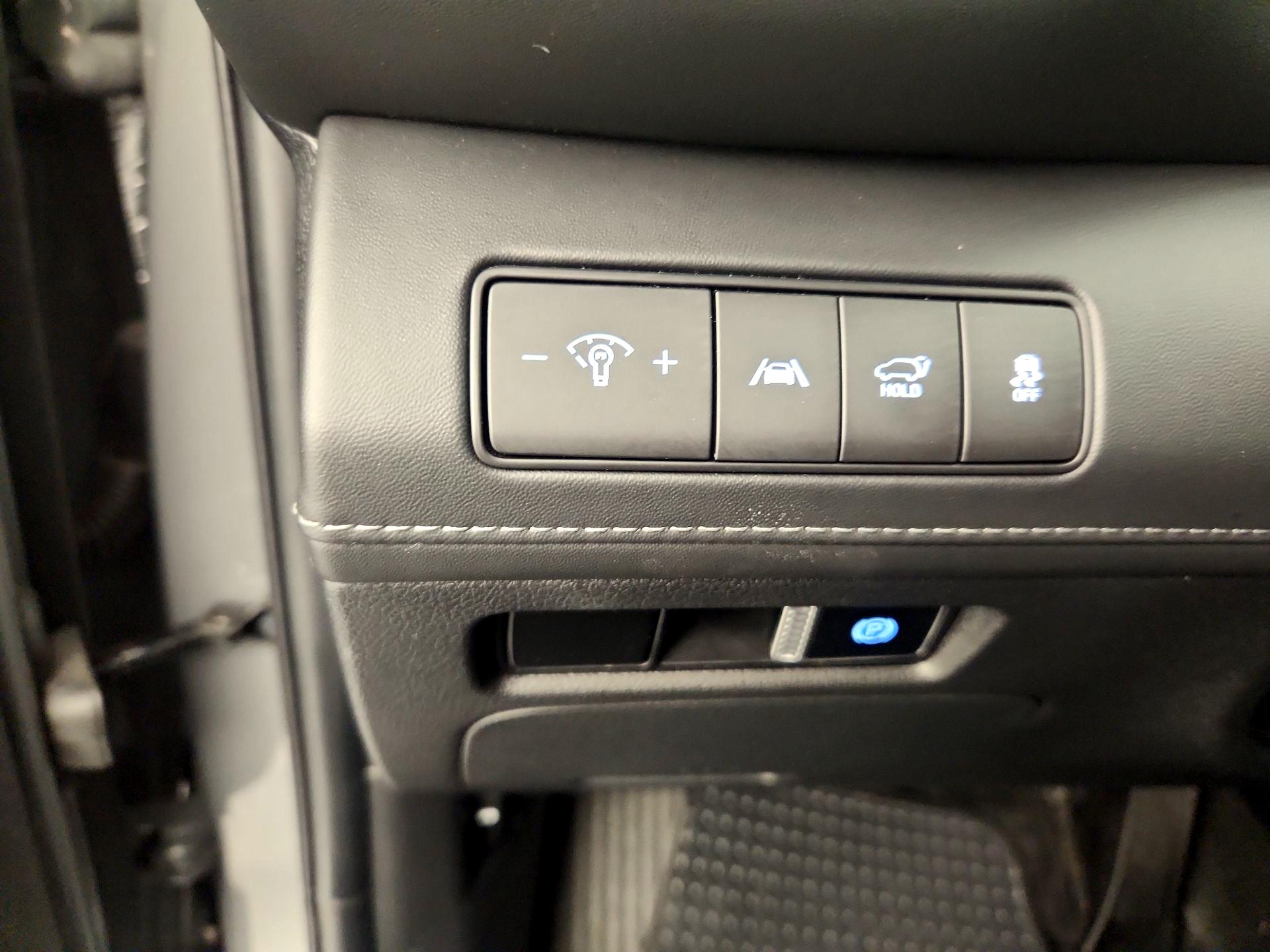 Thumbnail: 2023 Hyundai Santa Fe - 13