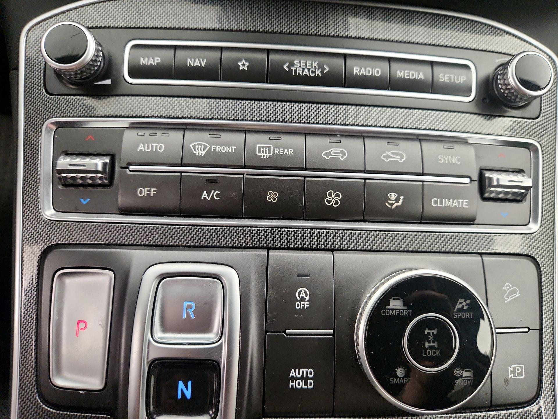 Thumbnail: 2023 Hyundai Santa Fe - 17