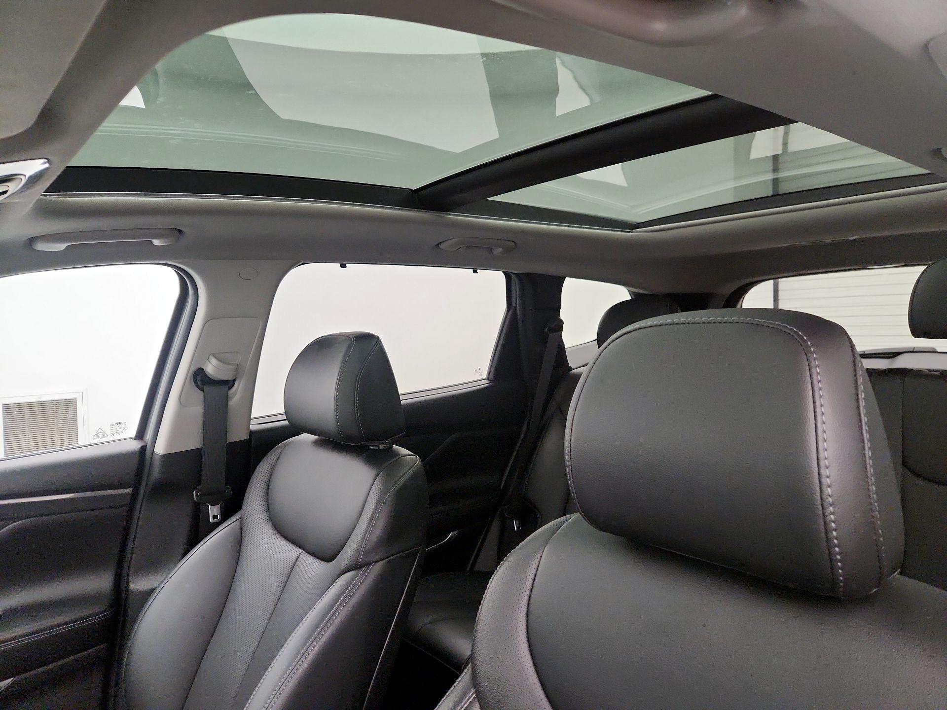 Thumbnail: 2023 Hyundai Santa Fe - 20