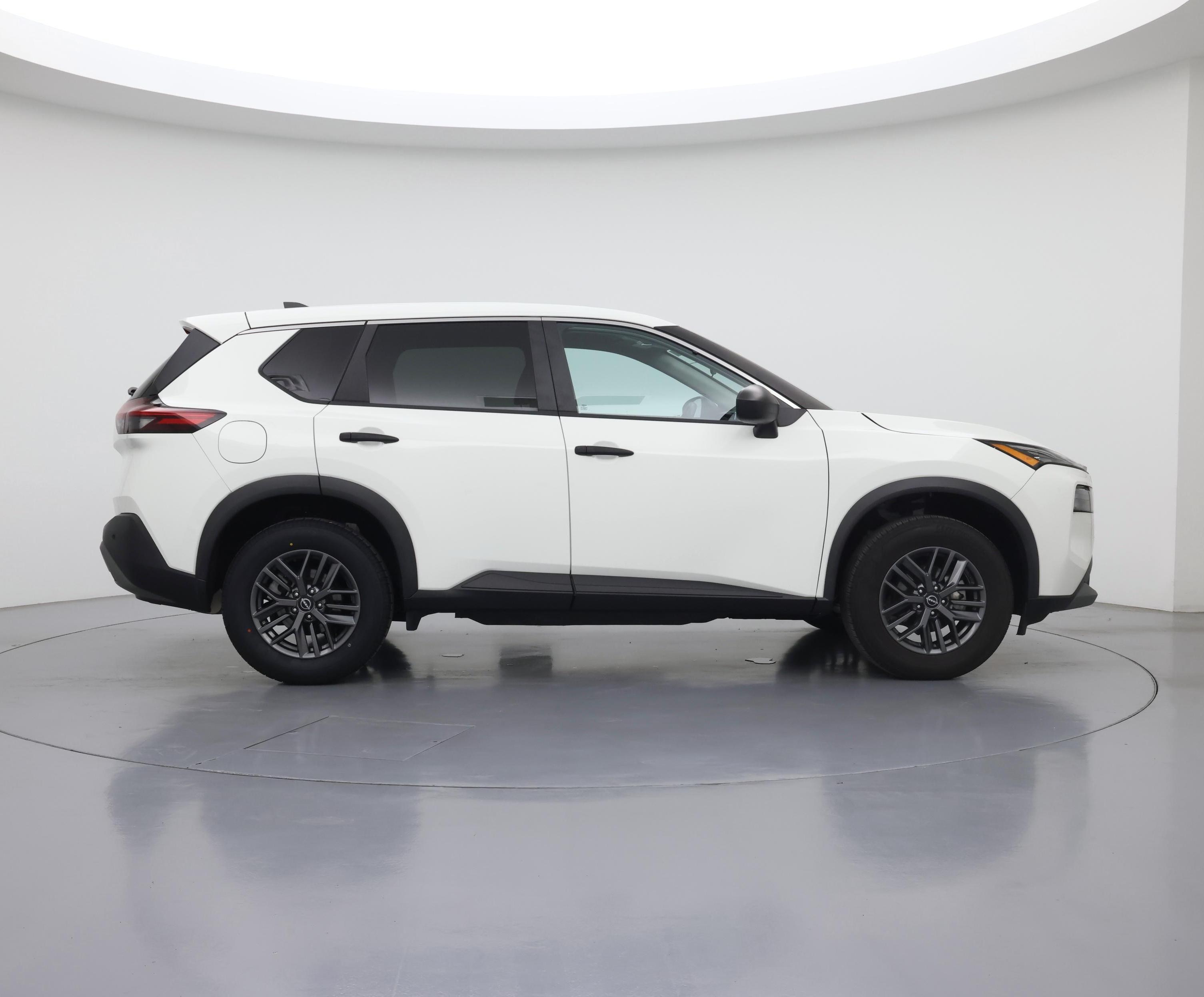 Thumbnail: 2022 Nissan Rogue - 7