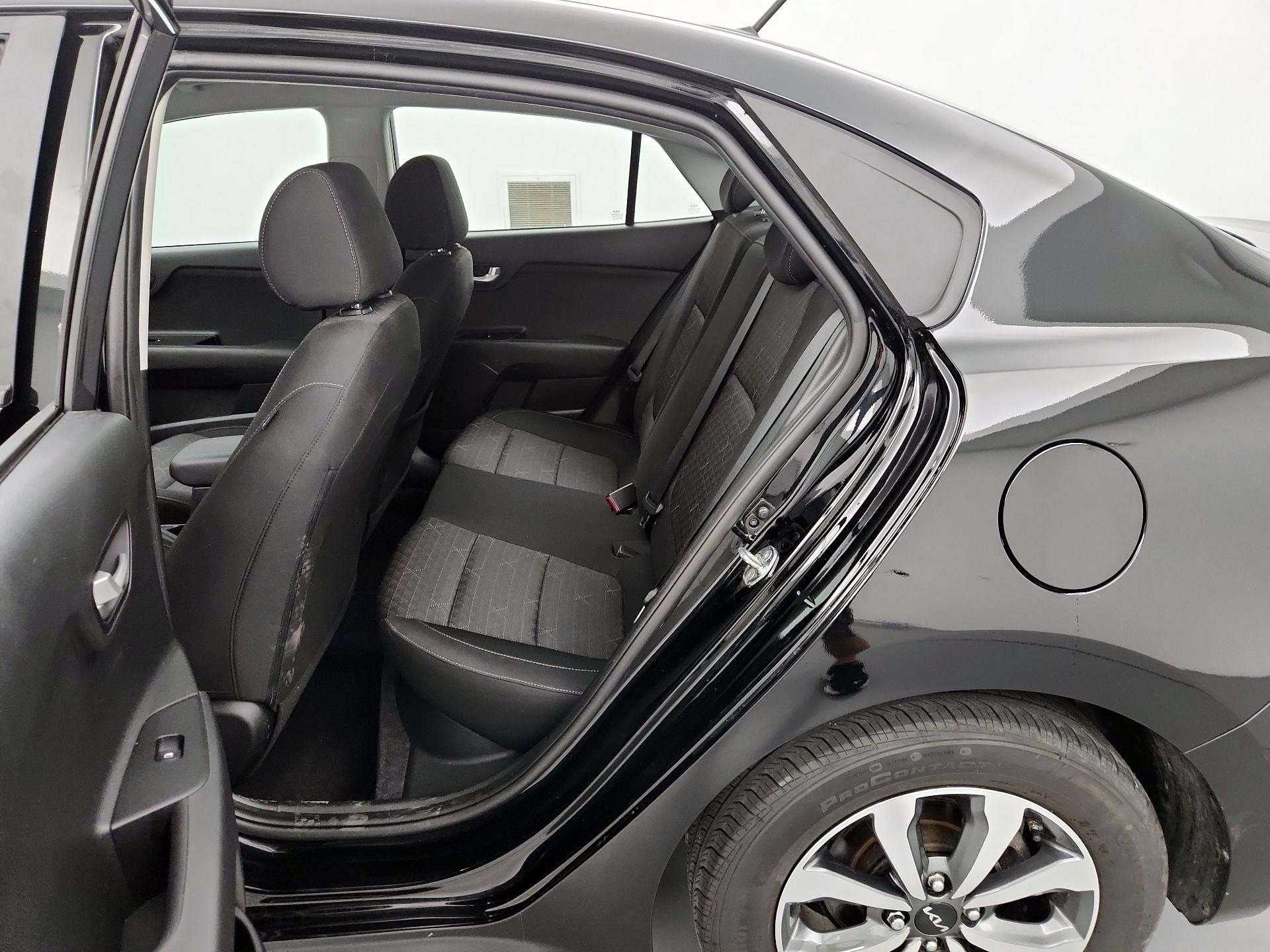 Thumbnail: 2023 Kia Rio - 19