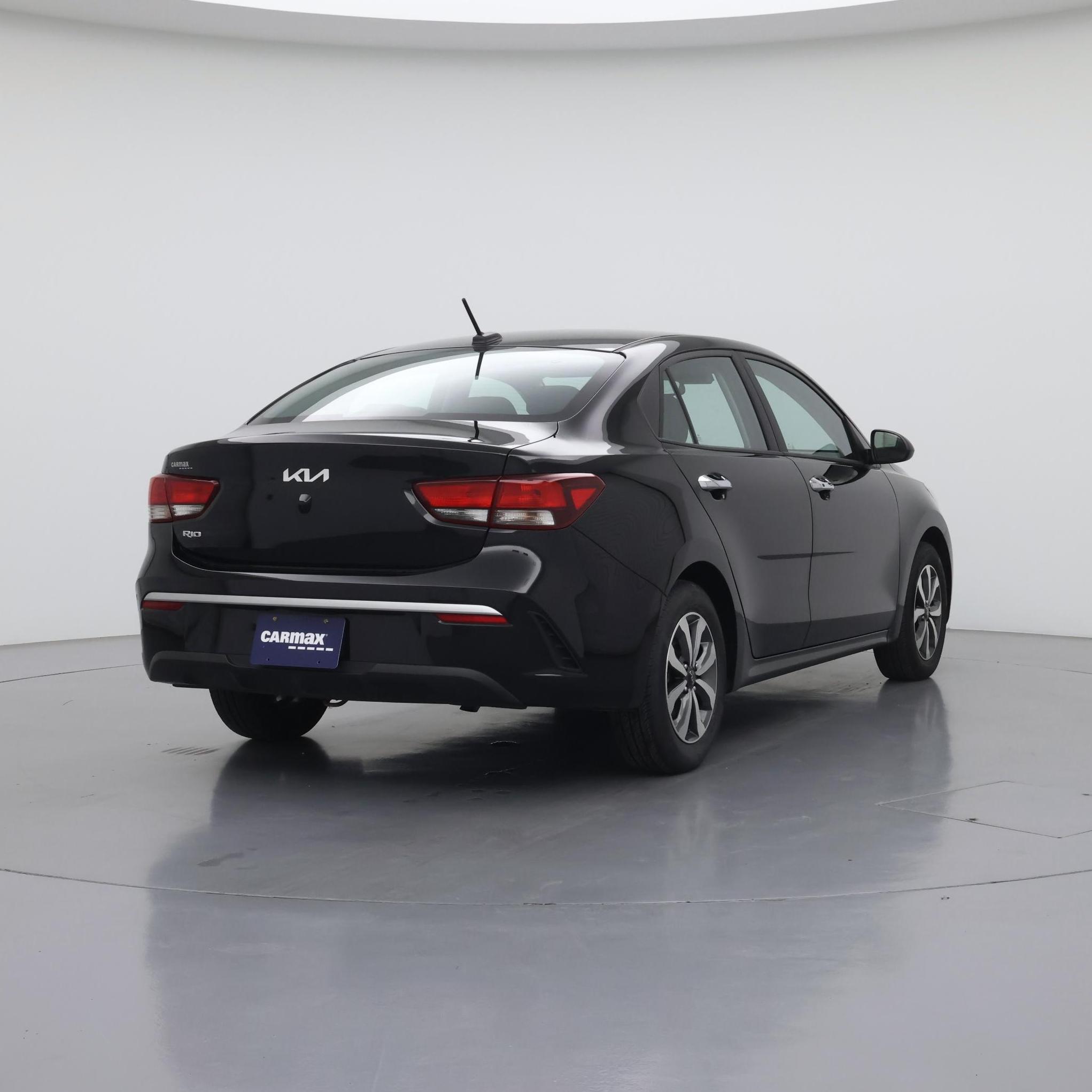 Thumbnail: 2023 Kia Rio - 8