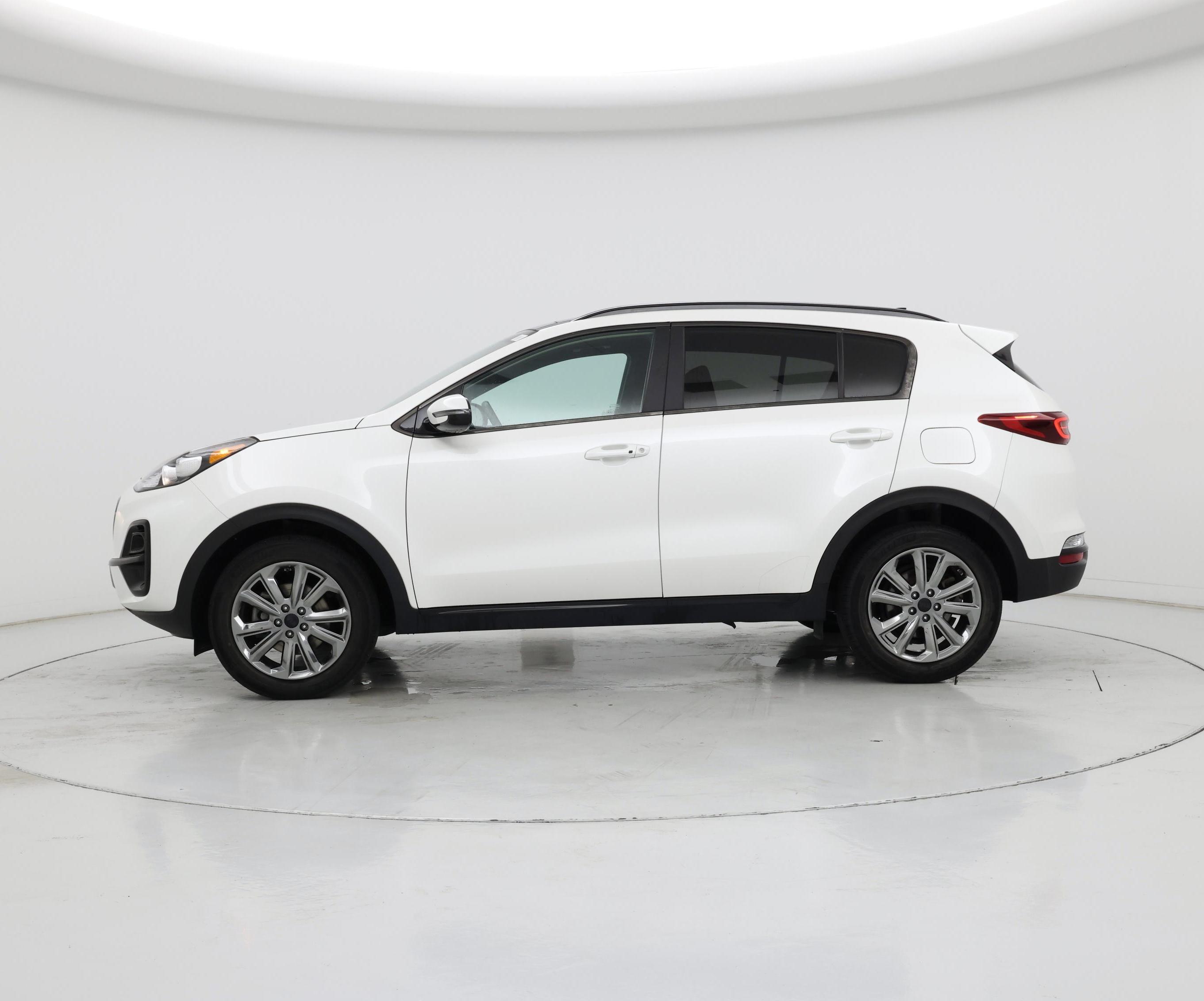 Thumbnail: 2022 Kia Sportage - 3