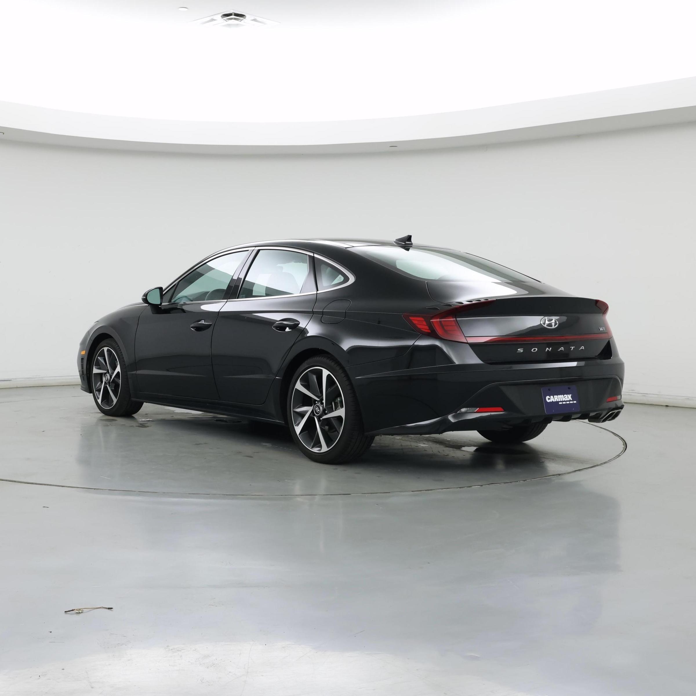Thumbnail: 2023 Hyundai Sonata - 2