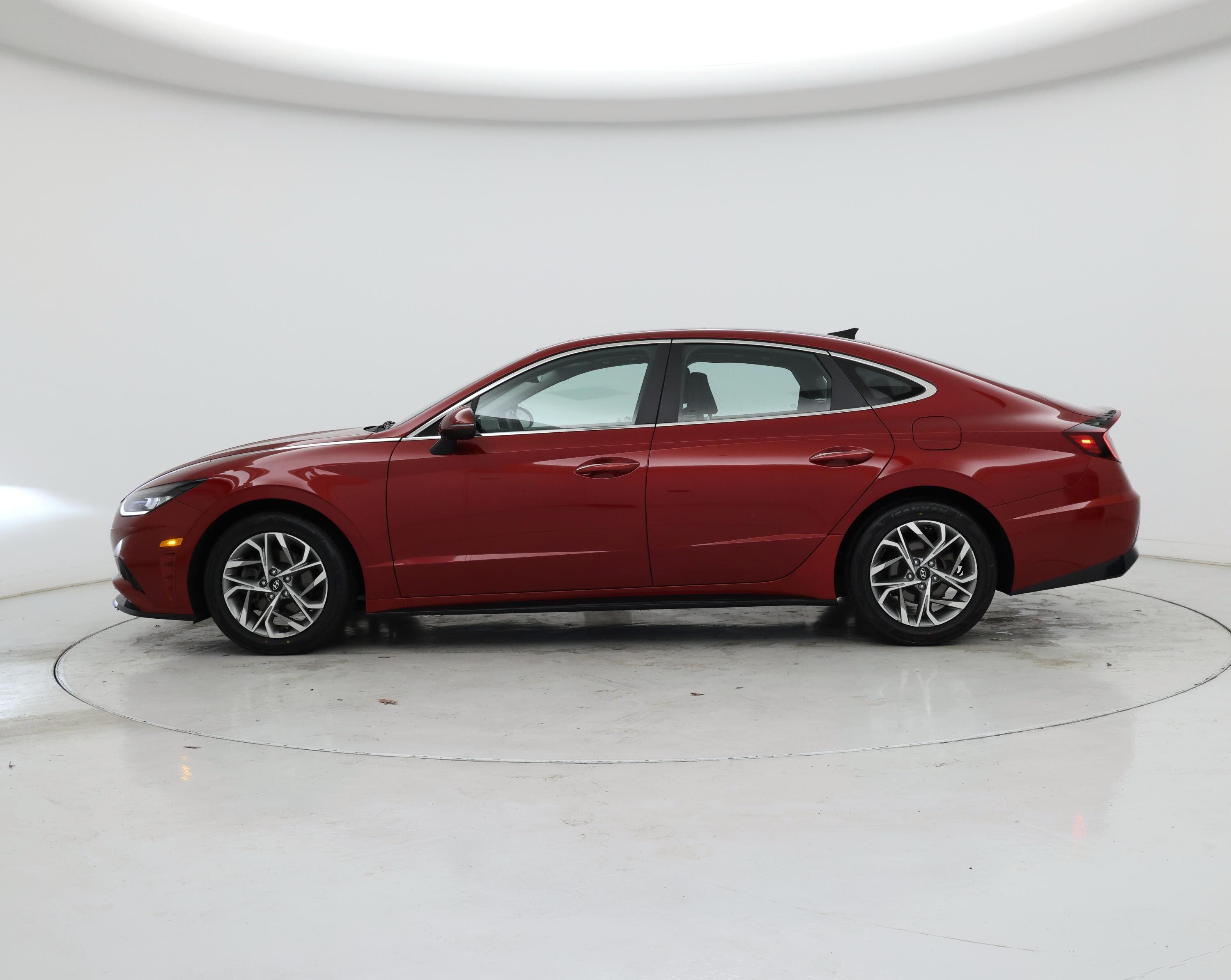 Thumbnail: 2023 Hyundai Sonata - 3