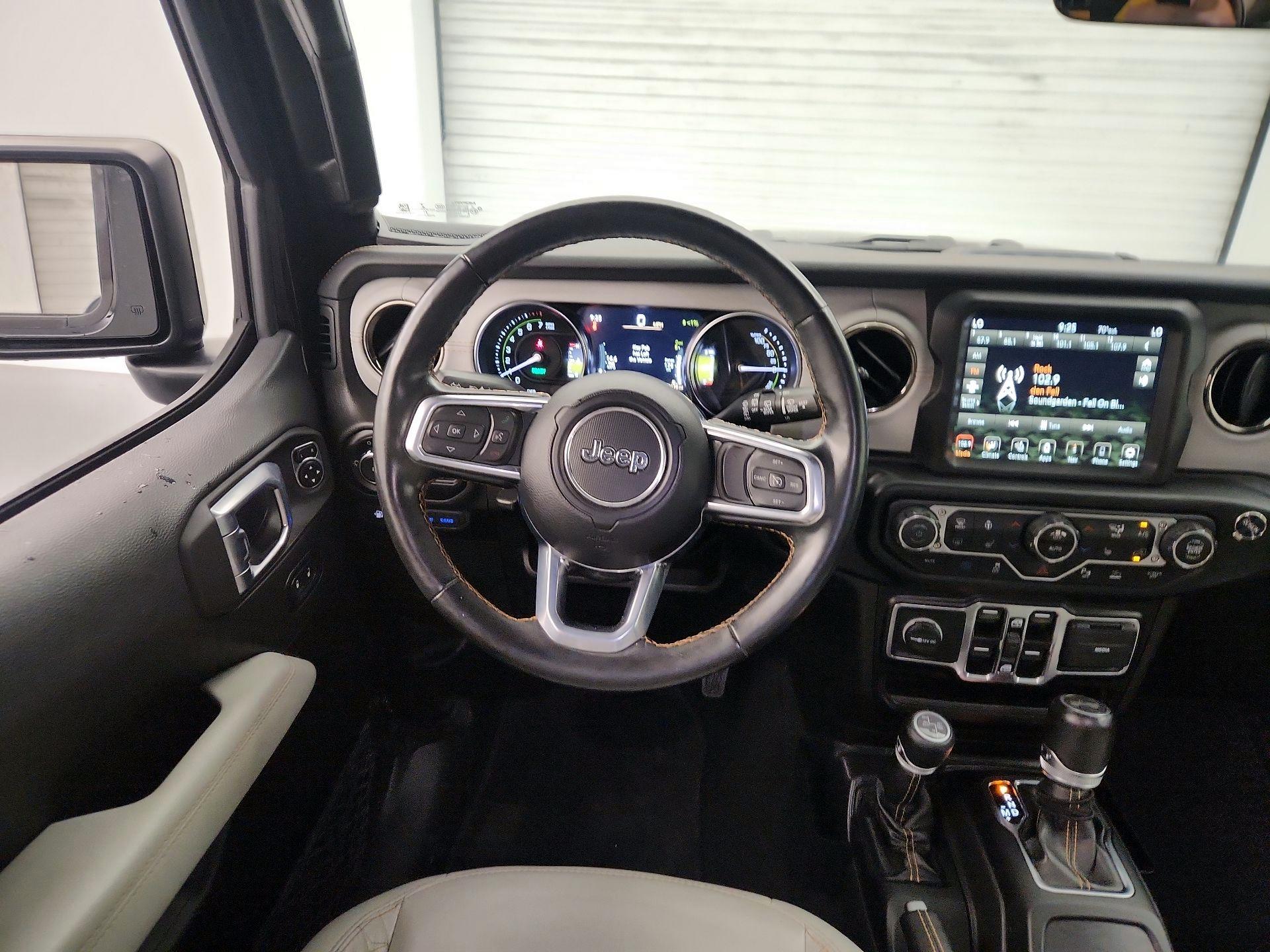 Thumbnail: 2021 Jeep Wrangler - 10