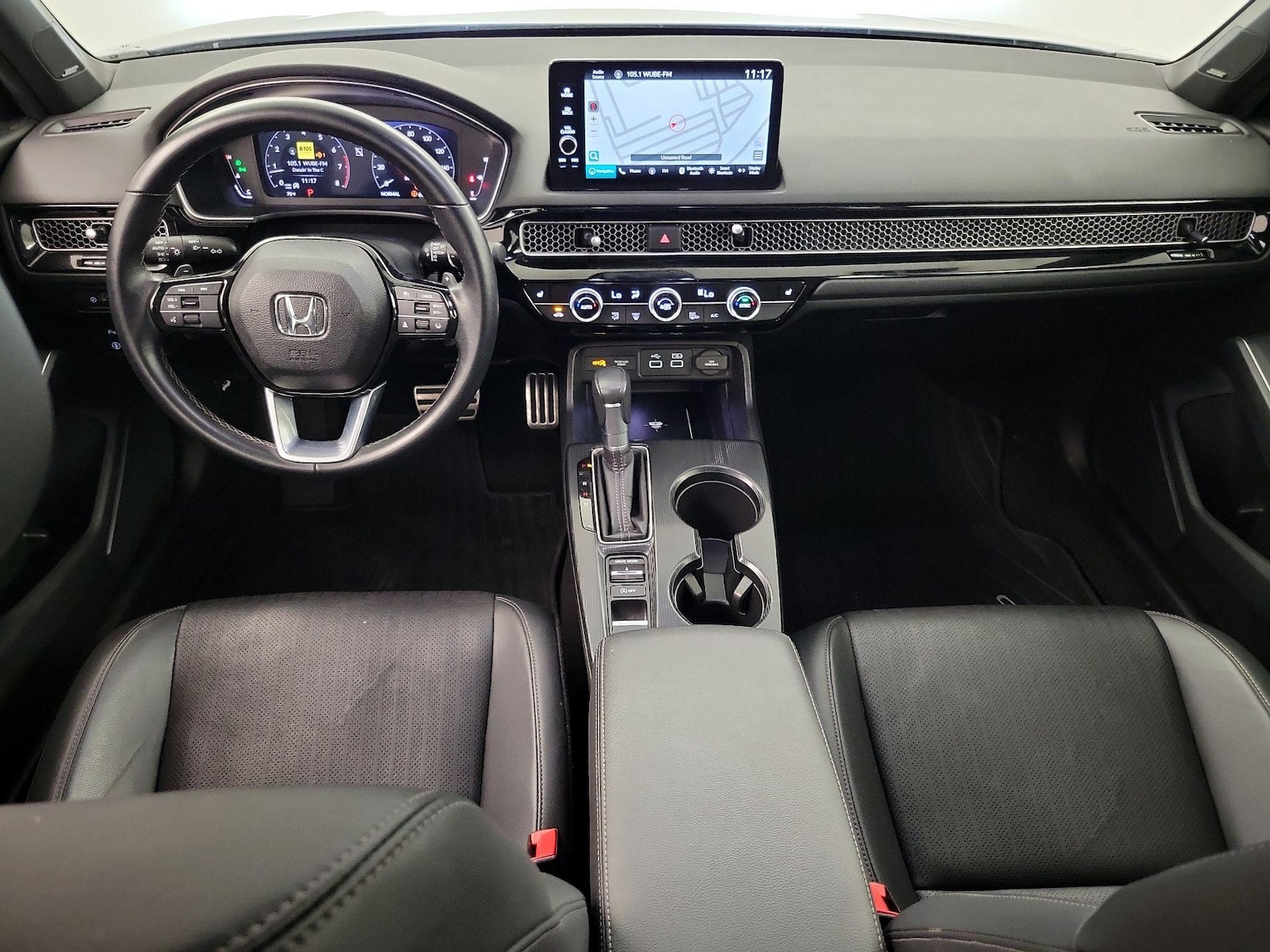 2024 Honda Civic Hatchback Sport Touring - Photo 10