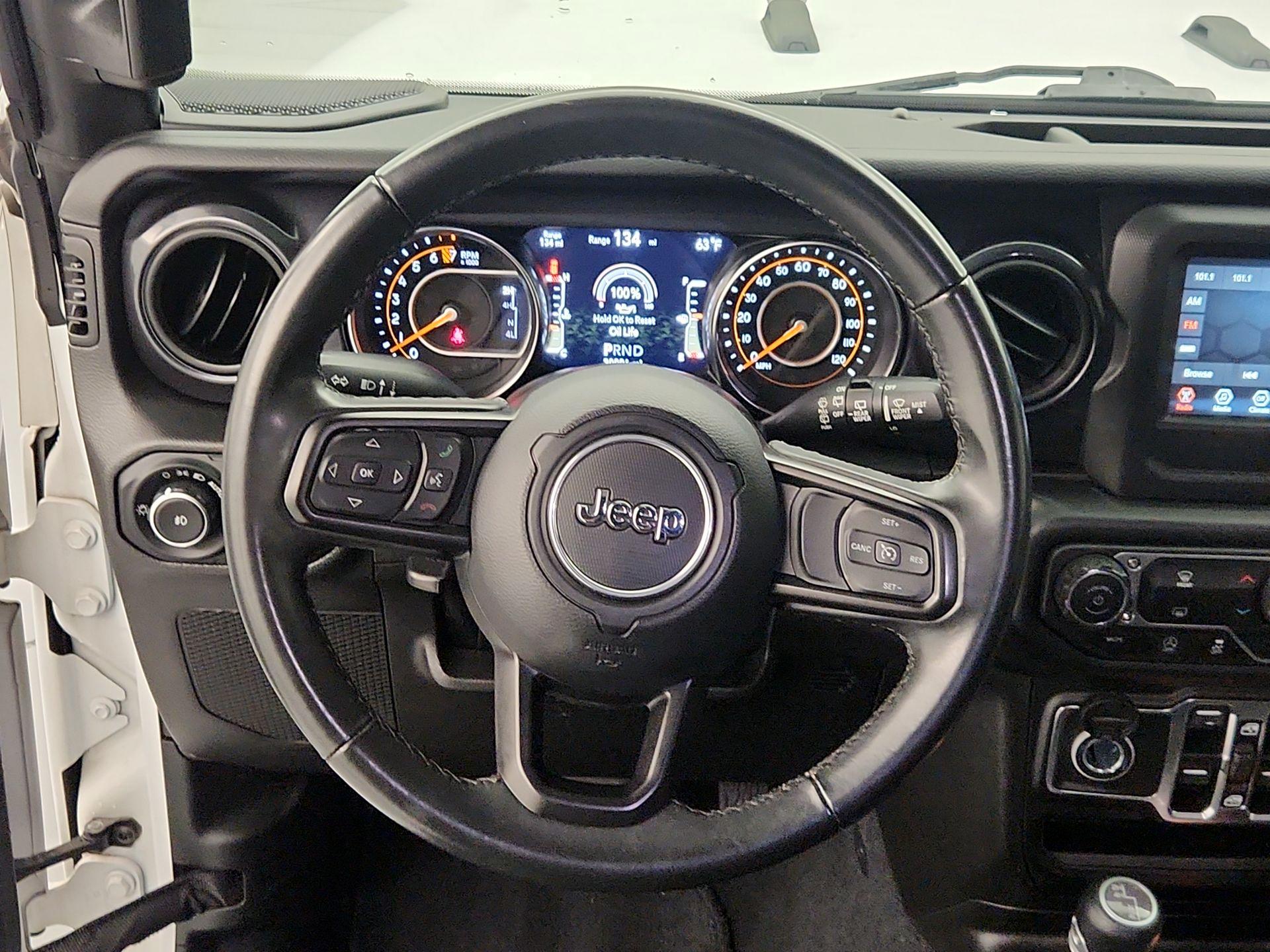Thumbnail: 2022 Jeep Wrangler - 10
