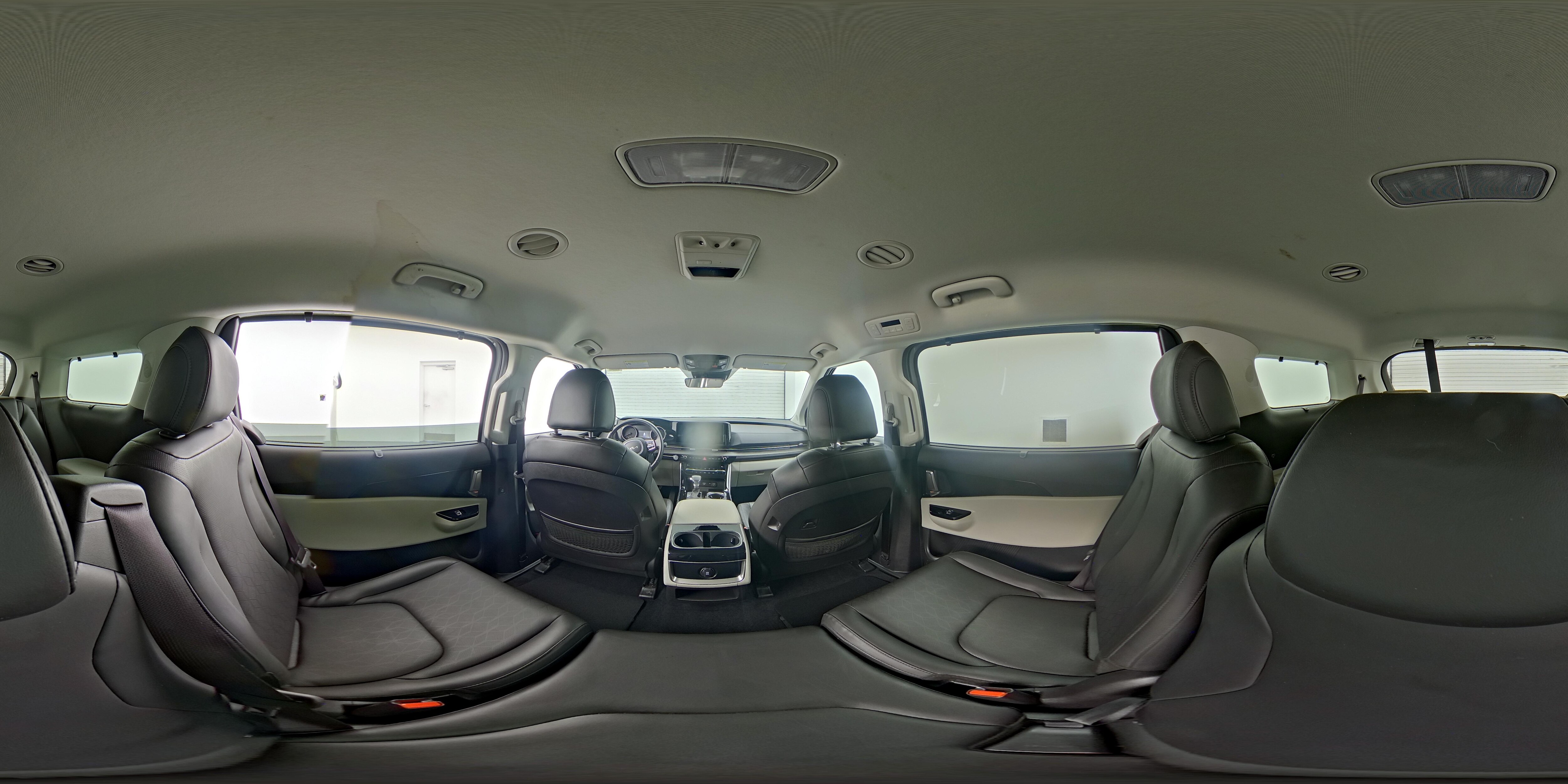 2024 Kia Carnival EX - Photo 28