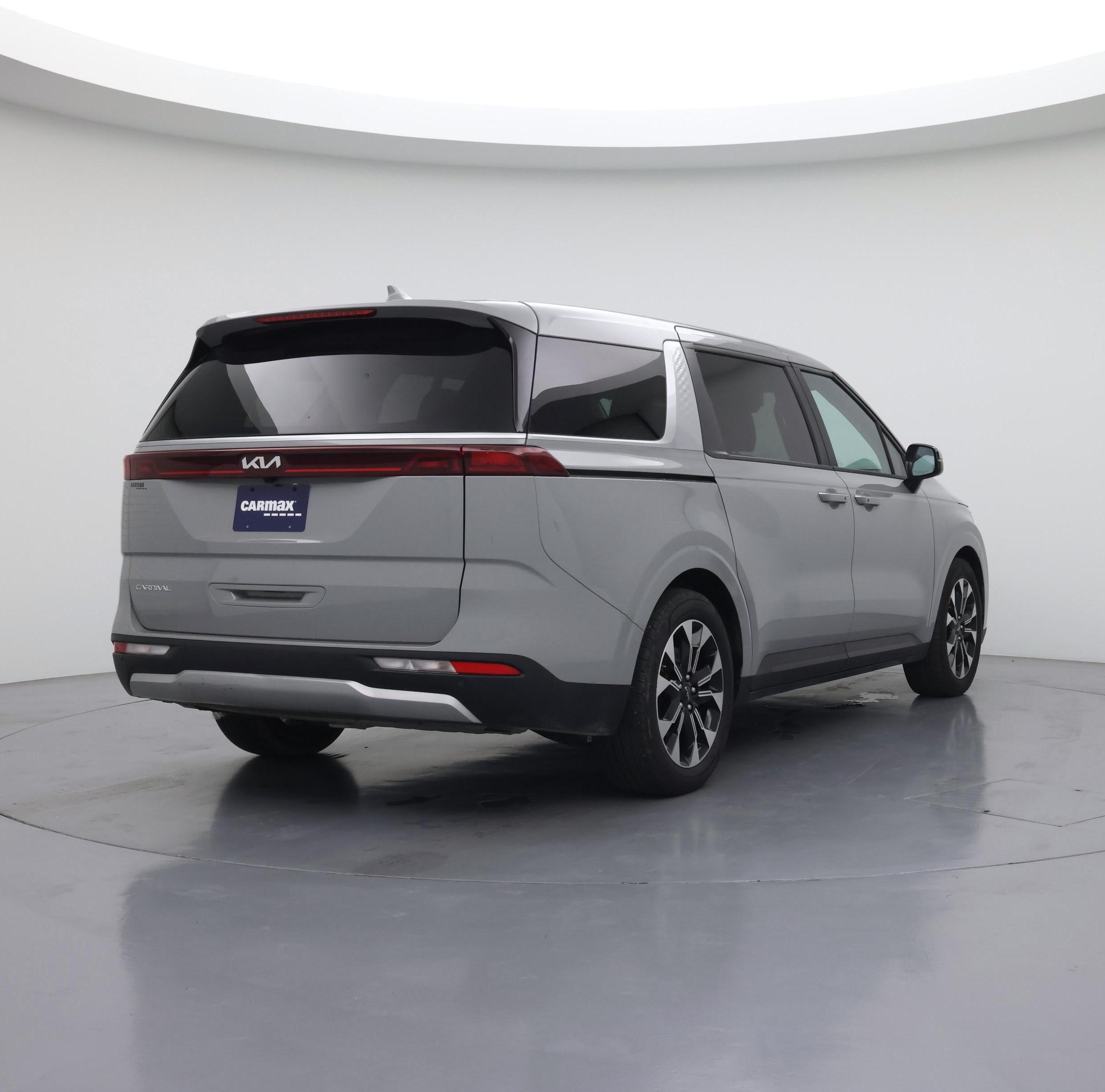 Thumbnail: 2024 Kia Carnival - 8