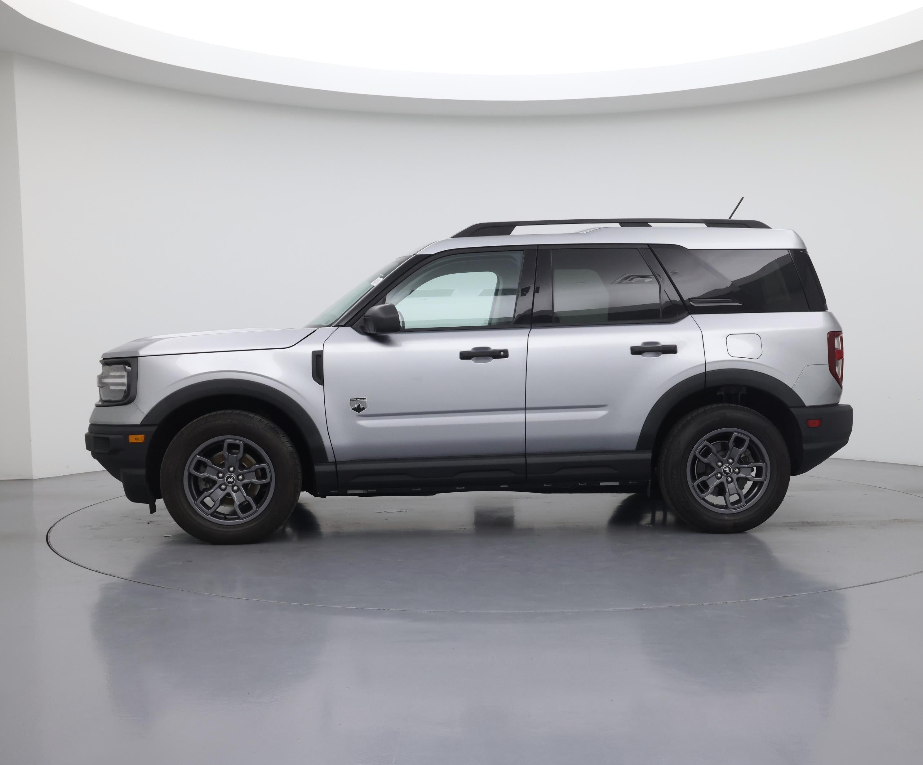 Thumbnail: 2021 Ford Bronco Sport - 3