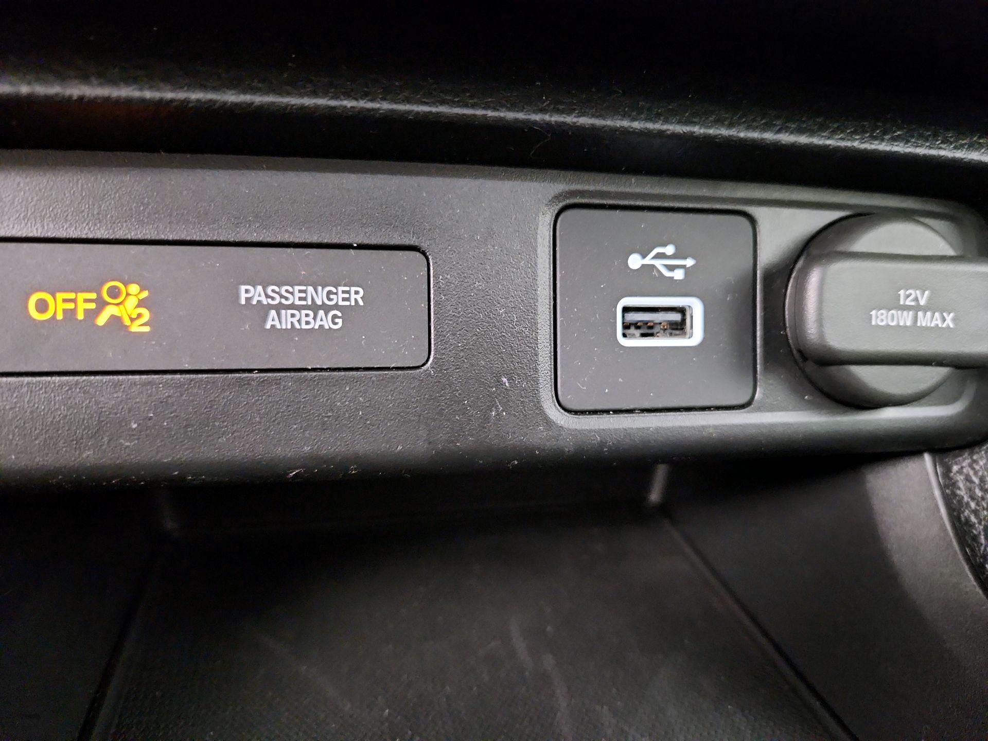 Thumbnail: 2023 Honda Civic - 18