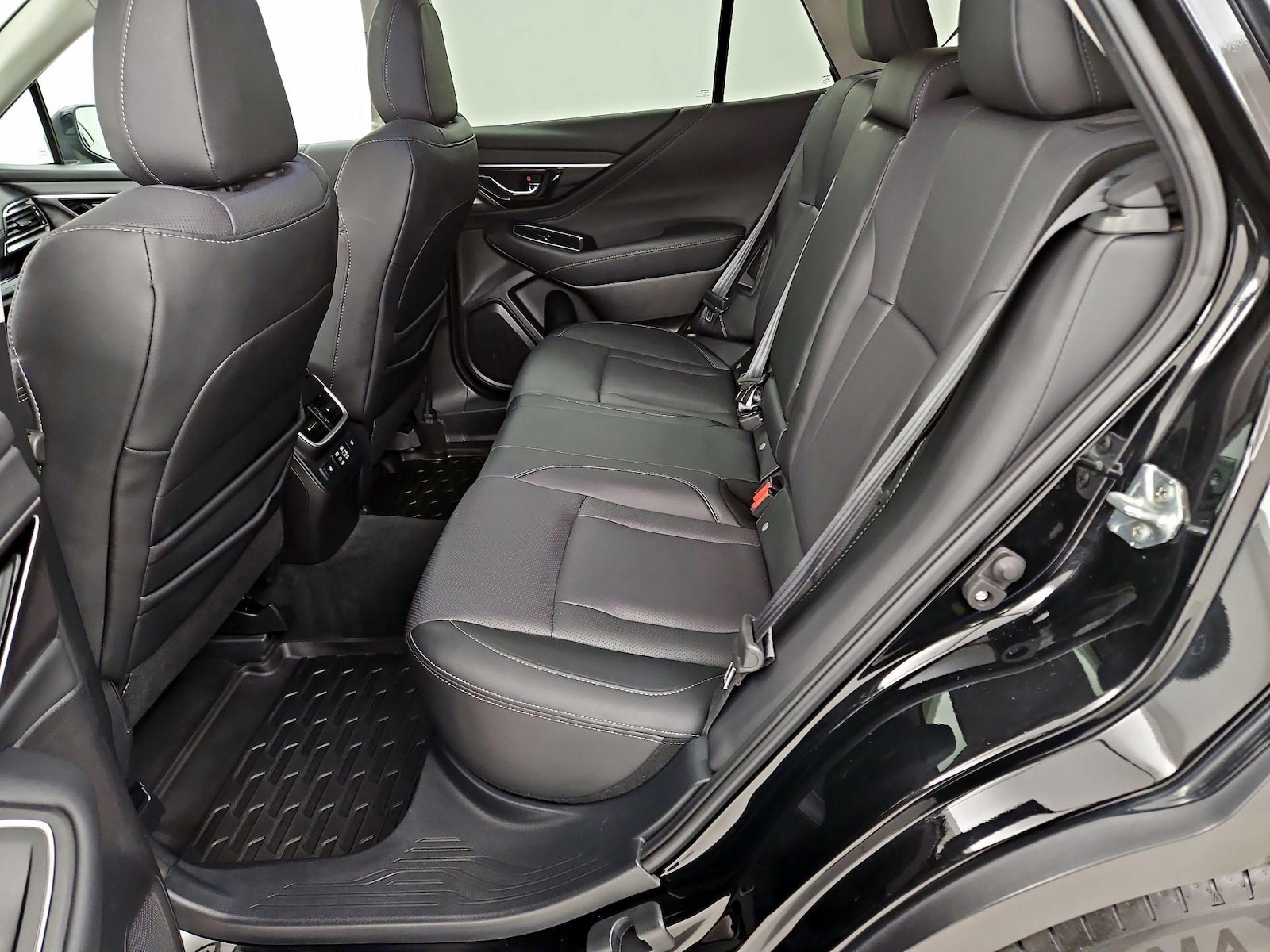 2023 Subaru Outback Limited - Photo 22