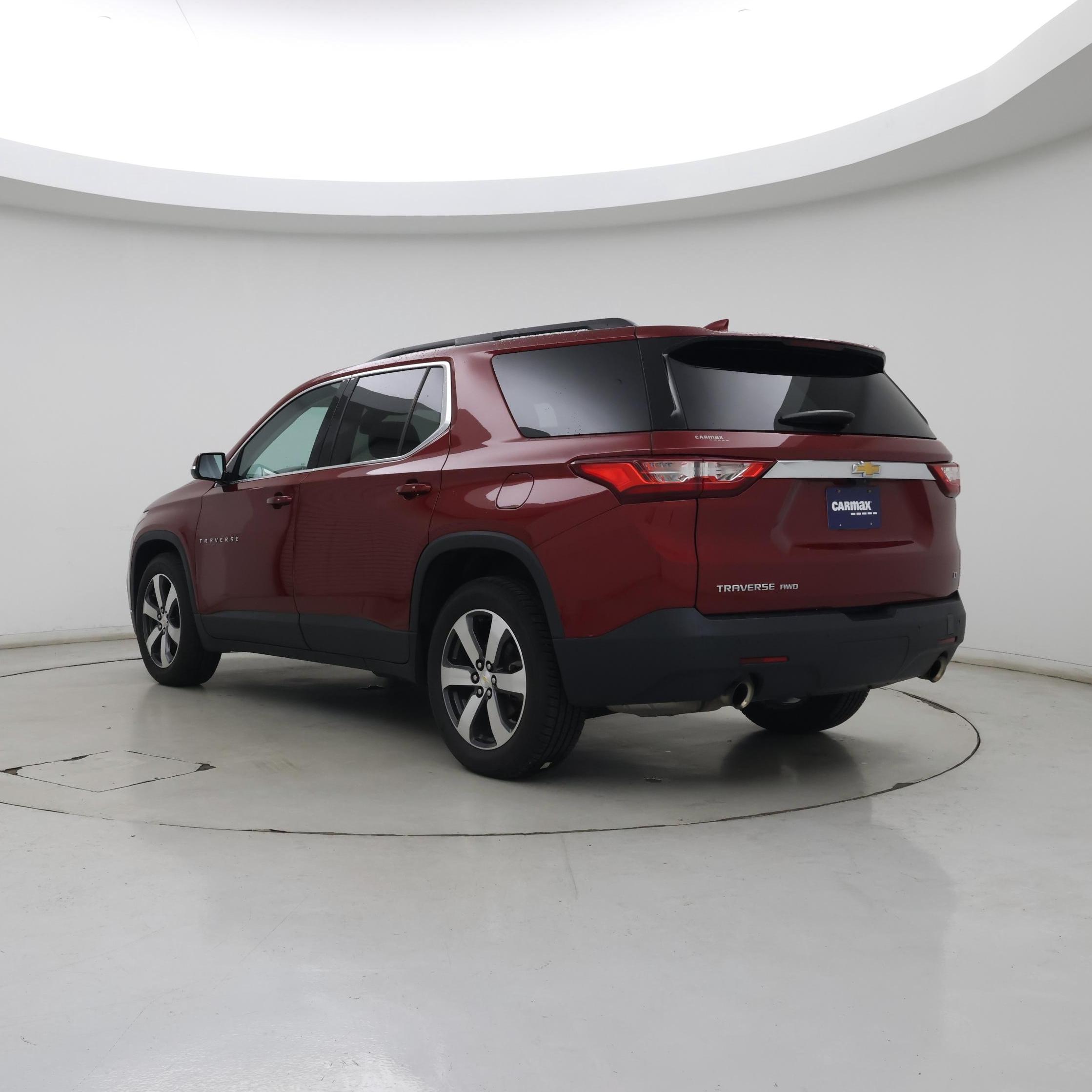 Thumbnail: 2019 Chevrolet Traverse - 2