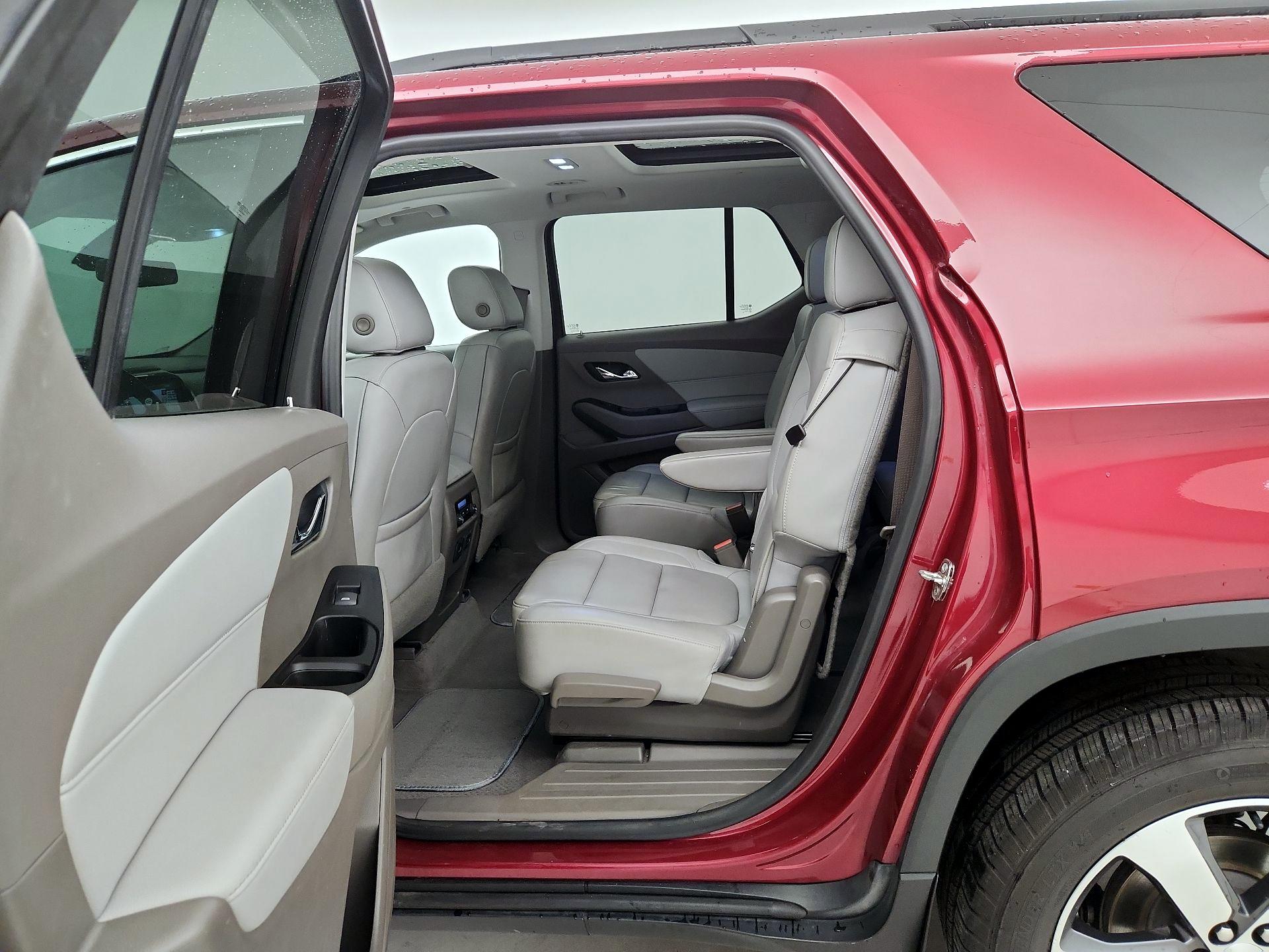 Thumbnail: 2019 Chevrolet Traverse - 20