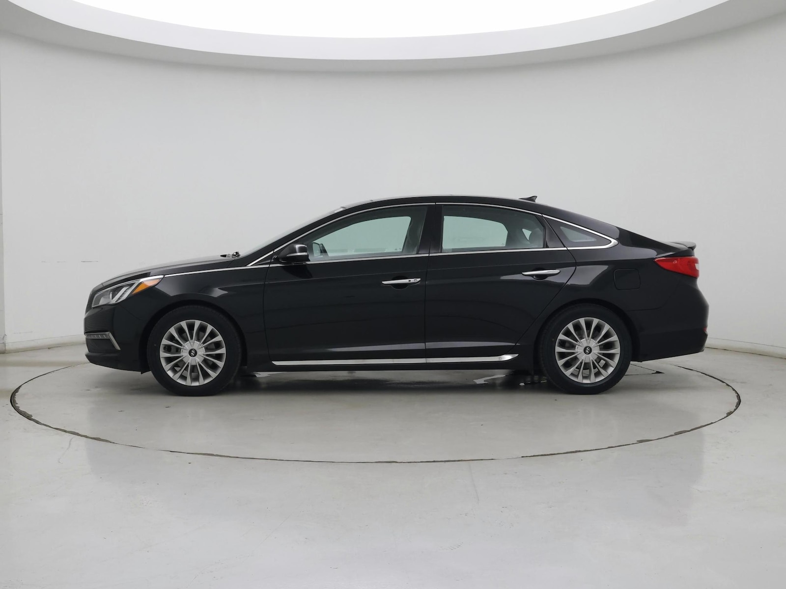 2015 Hyundai Sonata Limited - Photo 4