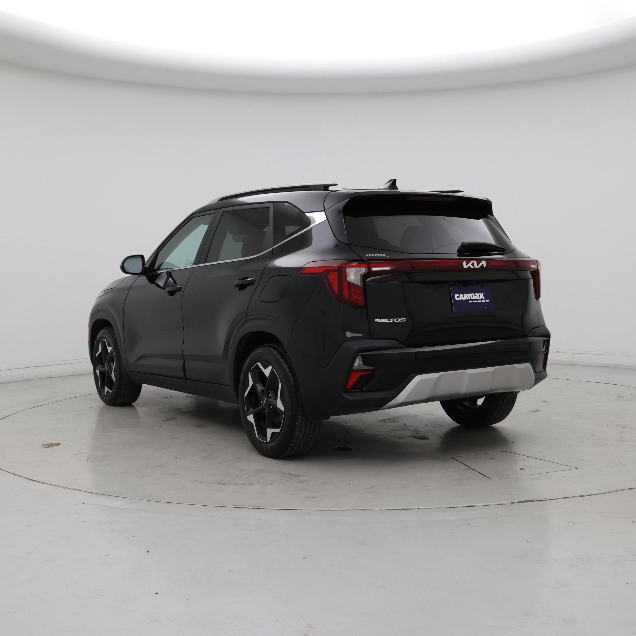 Thumbnail: 2024 Kia Seltos - 2