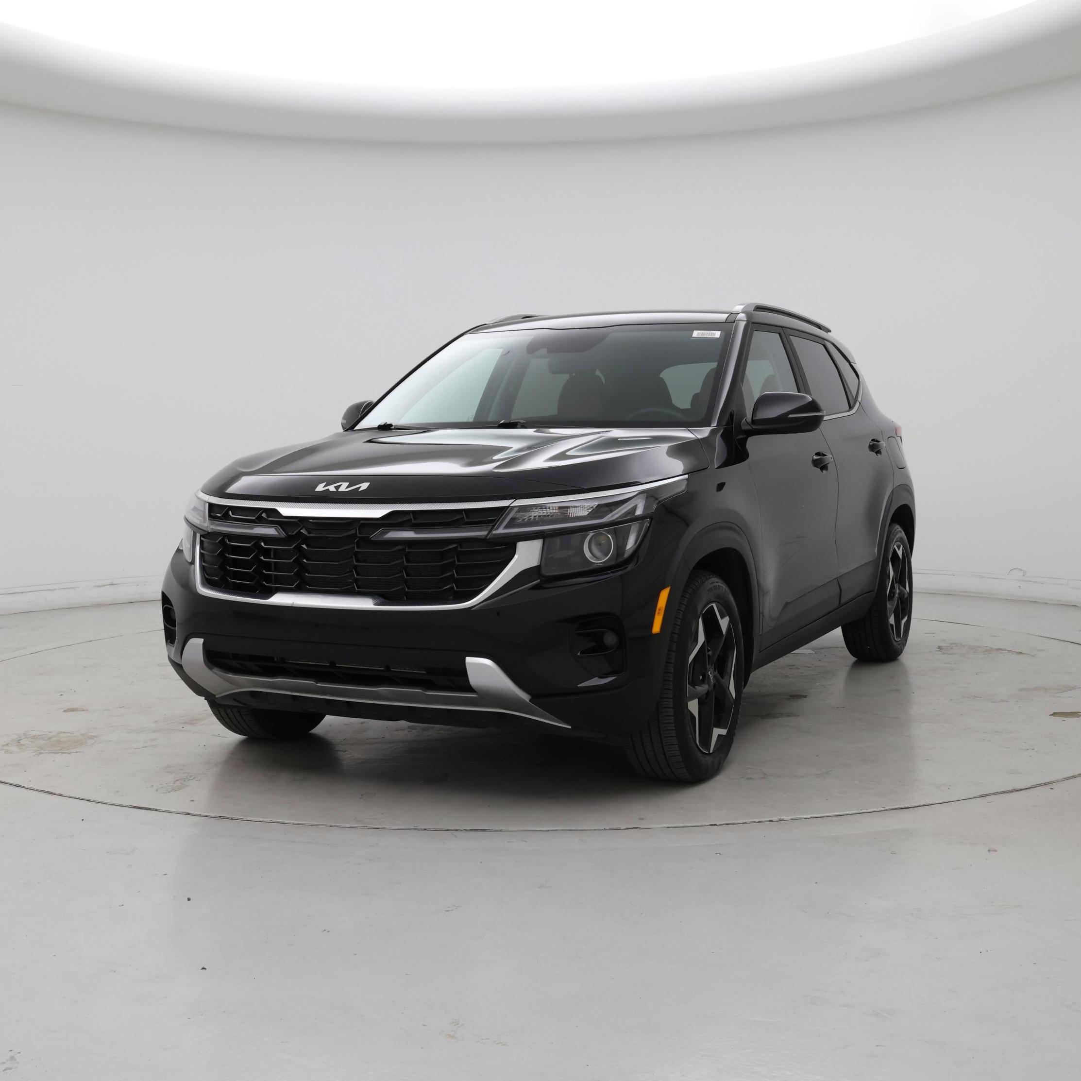 Thumbnail: 2024 Kia Seltos - 4