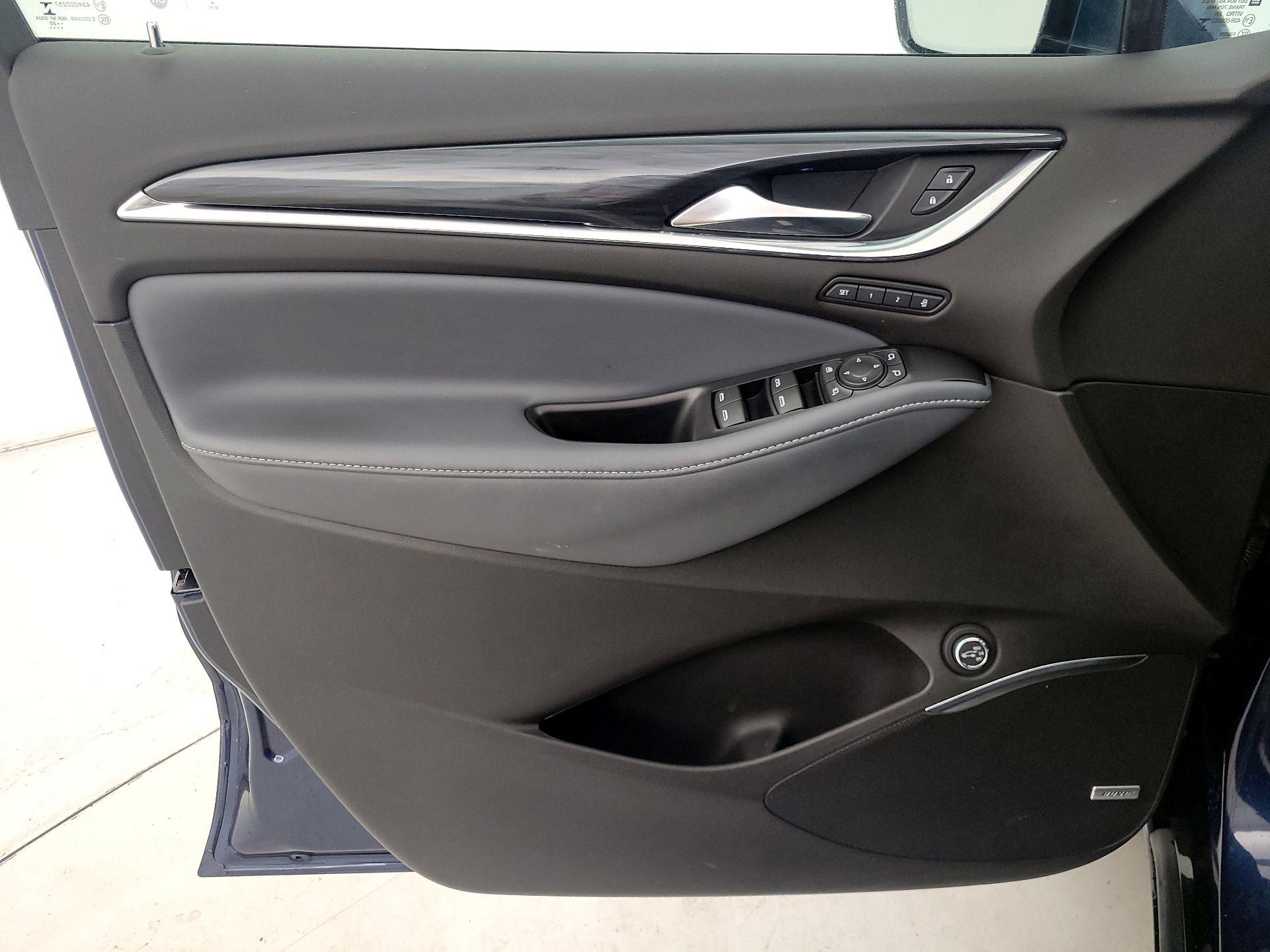 Thumbnail: 2022 Buick Enclave - 12