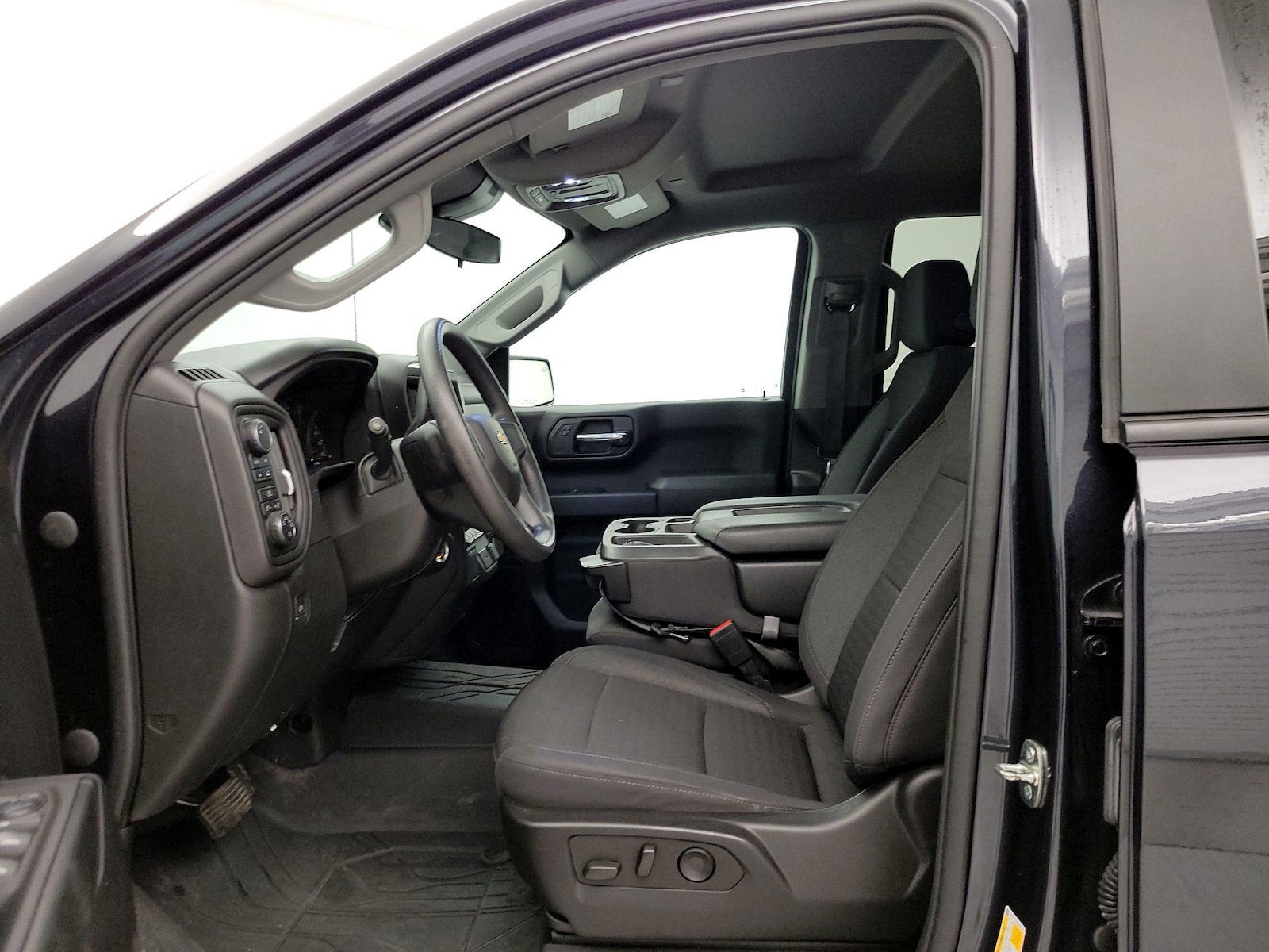 2022 Chevrolet Silverado 1500 Custom - Photo 12