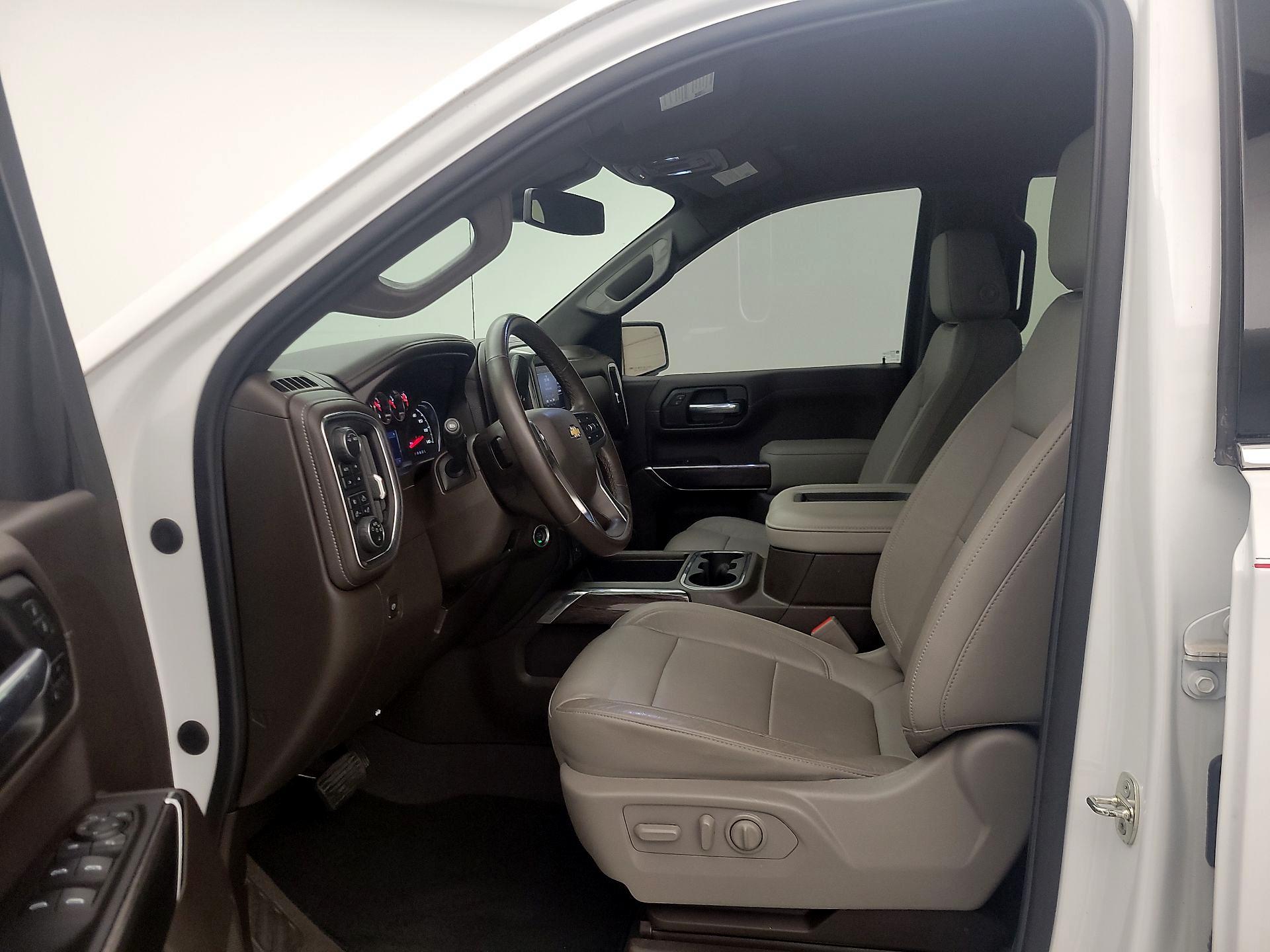 Thumbnail: 2020 Chevrolet Silverado 1500 - 11