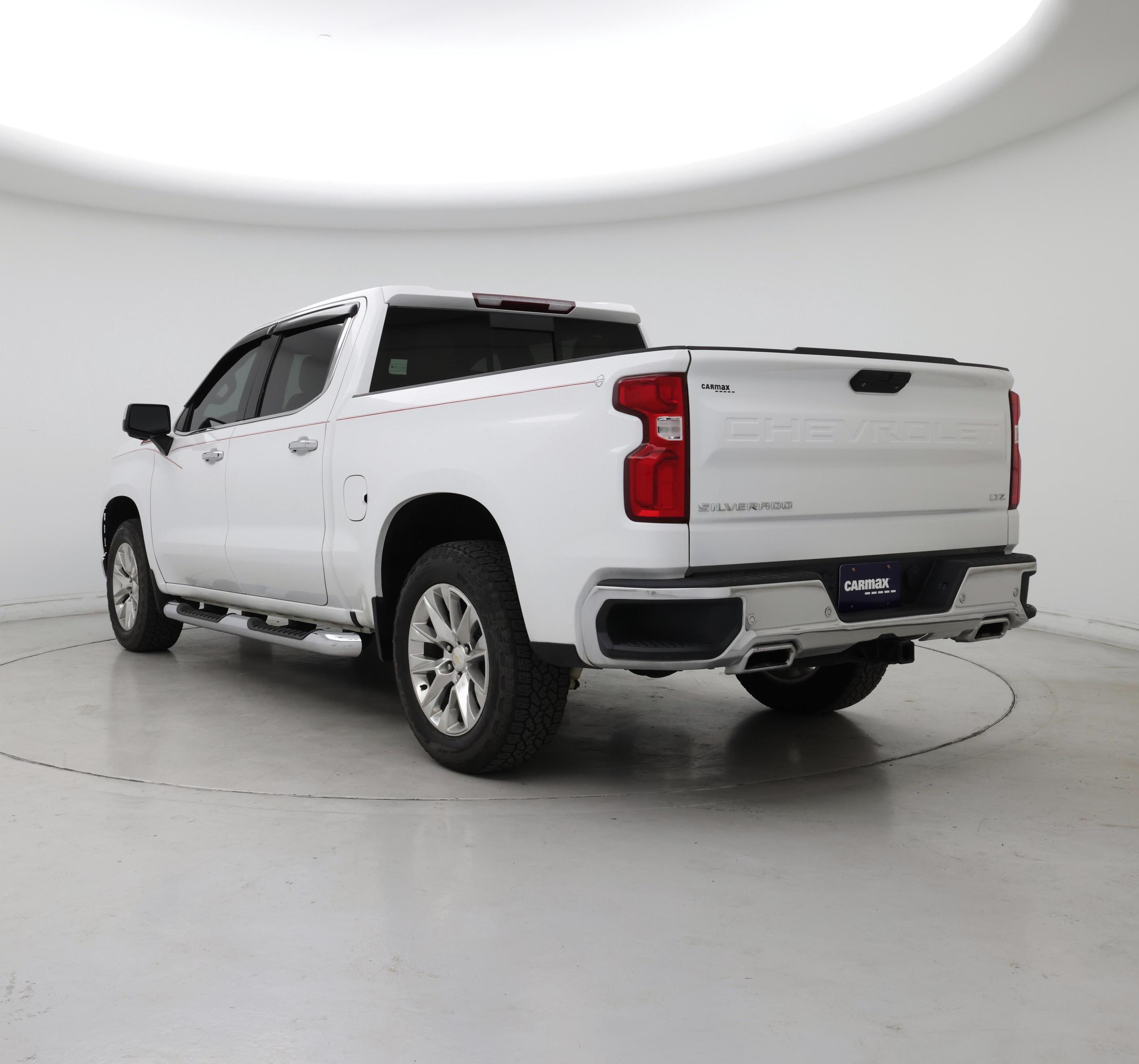 Thumbnail: 2020 Chevrolet Silverado 1500 - 2