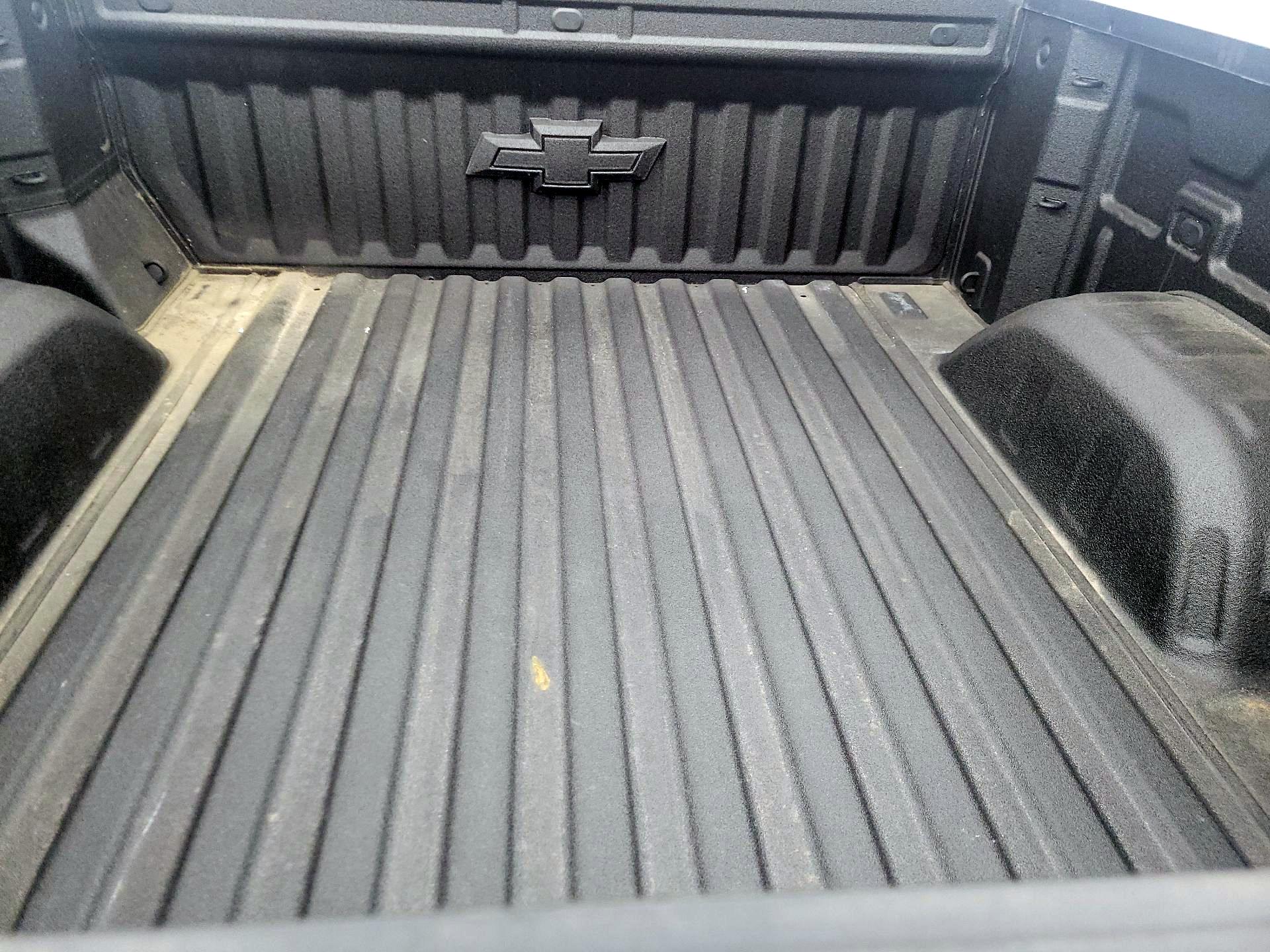 Thumbnail: 2020 Chevrolet Silverado 1500 - 20