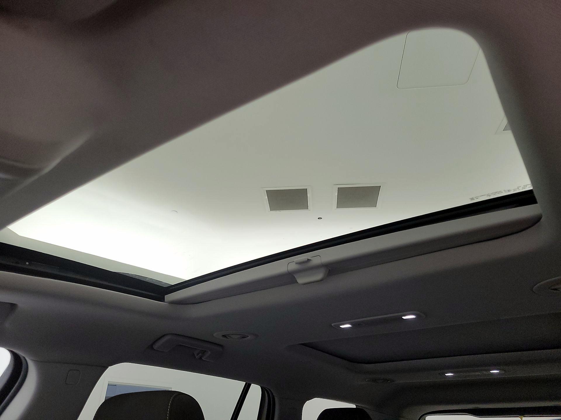 Thumbnail: 2020 GMC Acadia - 18