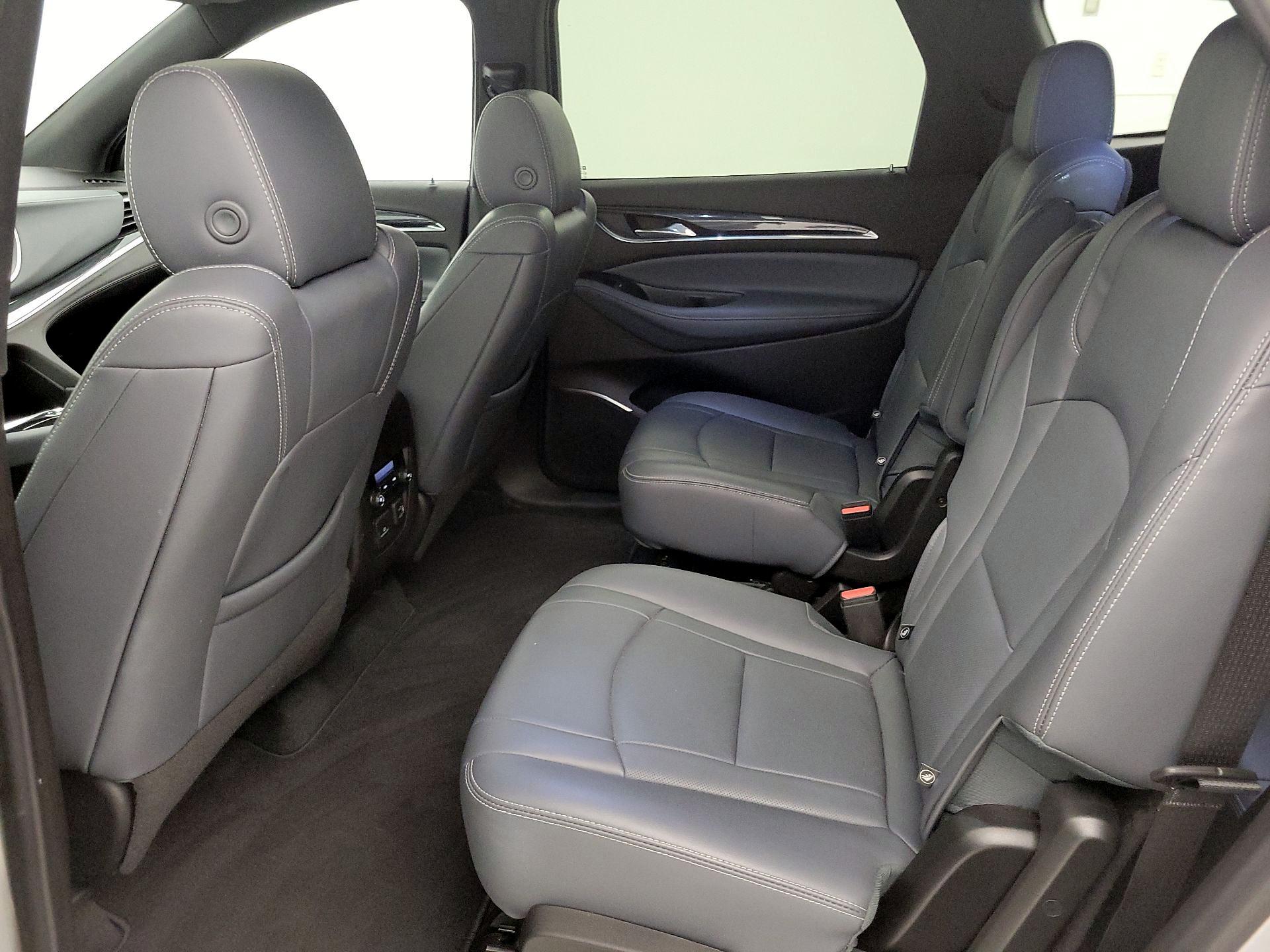 Thumbnail: 2022 Buick Enclave - 20