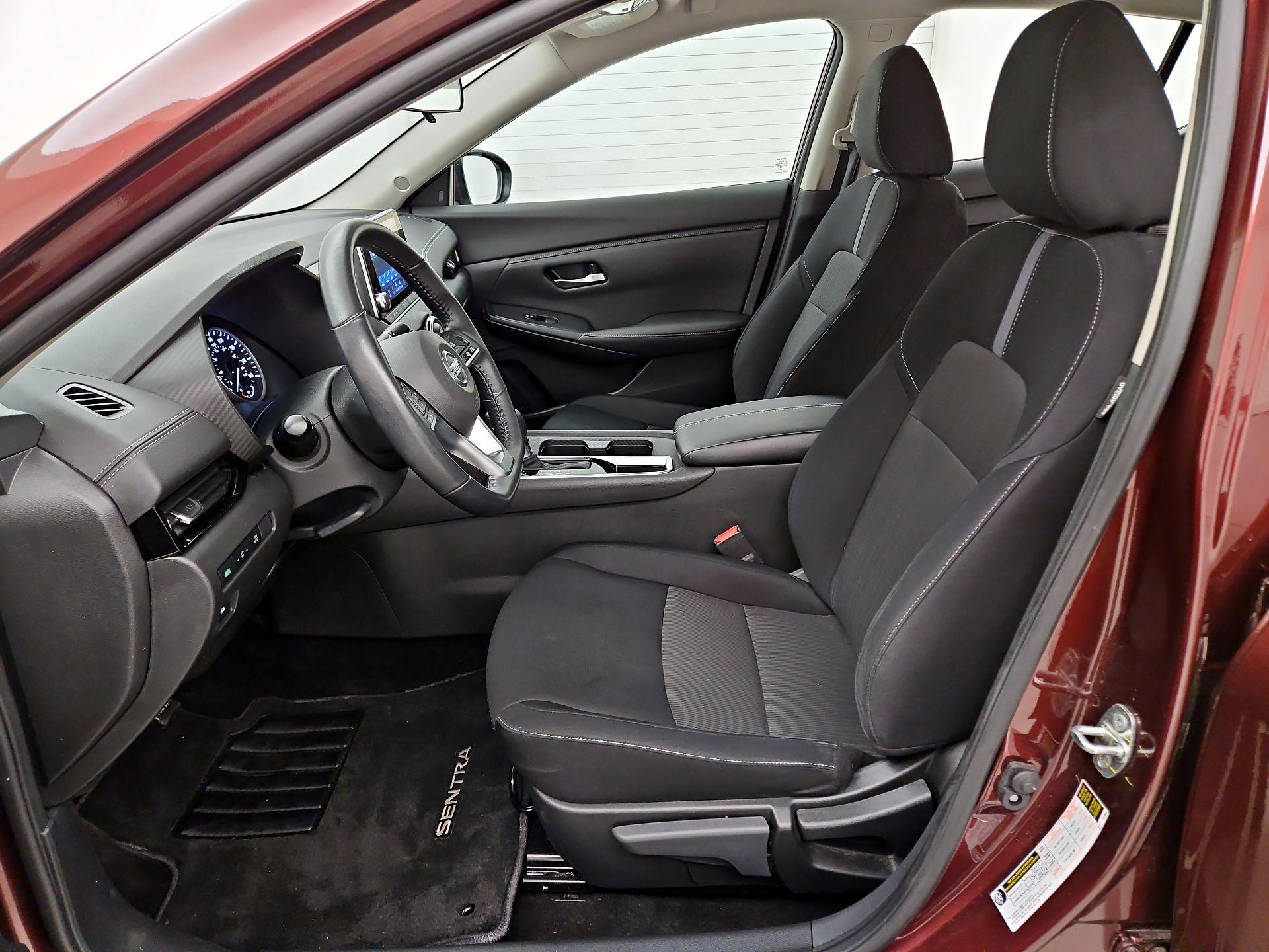Thumbnail: 2023 Nissan Sentra - 11