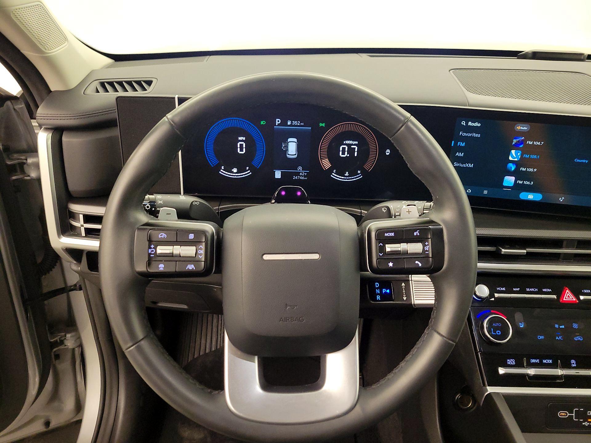Thumbnail: 2025 Hyundai Santa Fe - 10