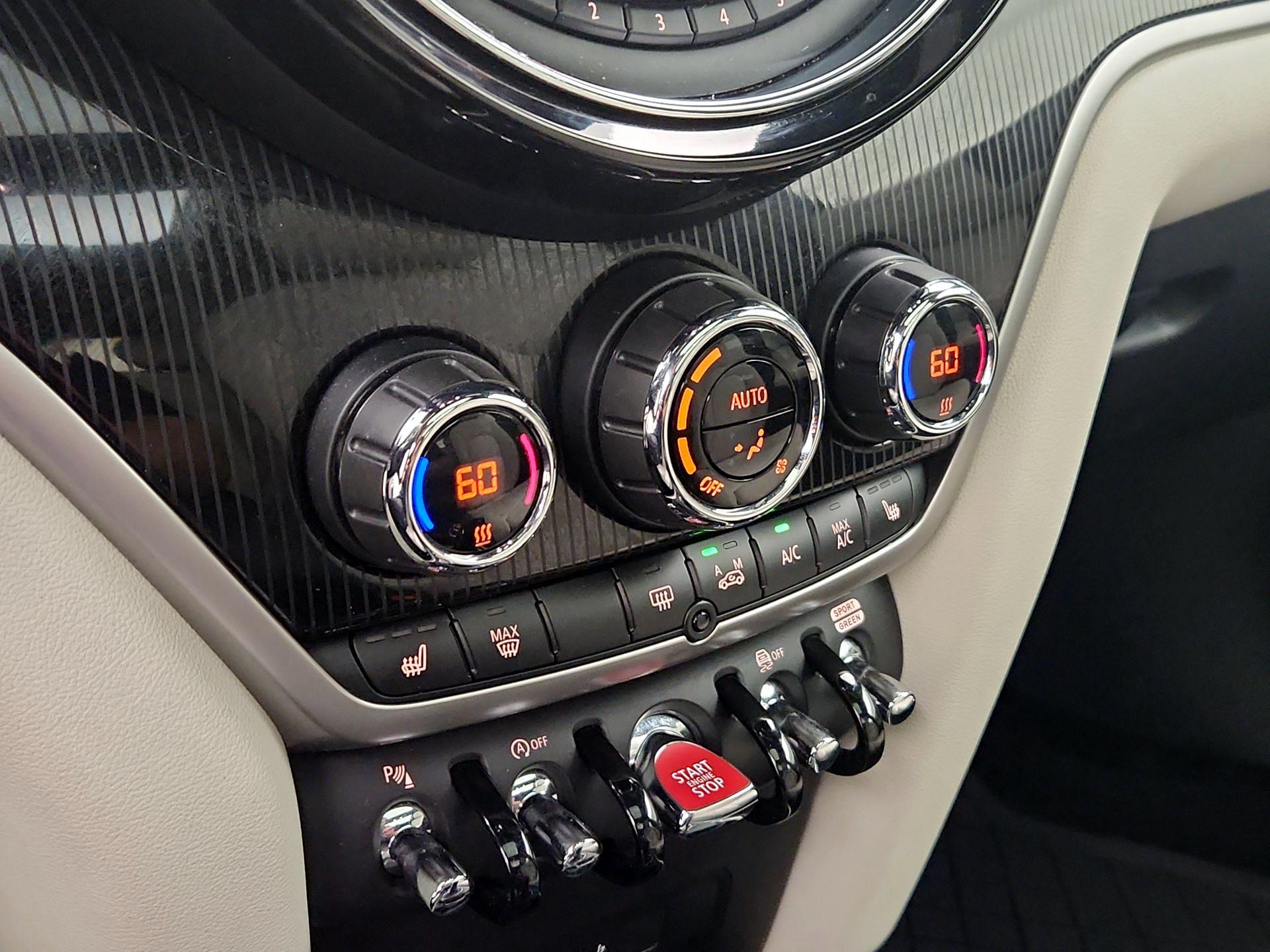 Thumbnail: 2020 MINI Cooper Countryman - 17